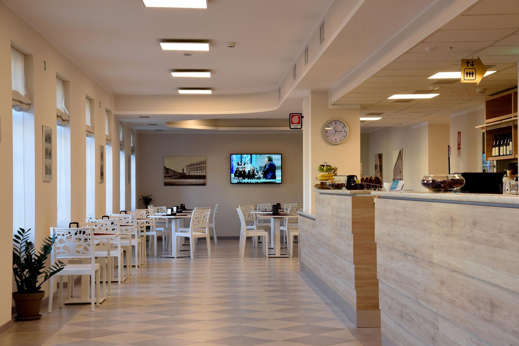 Bar/Salón Nuovo Albergo Operai