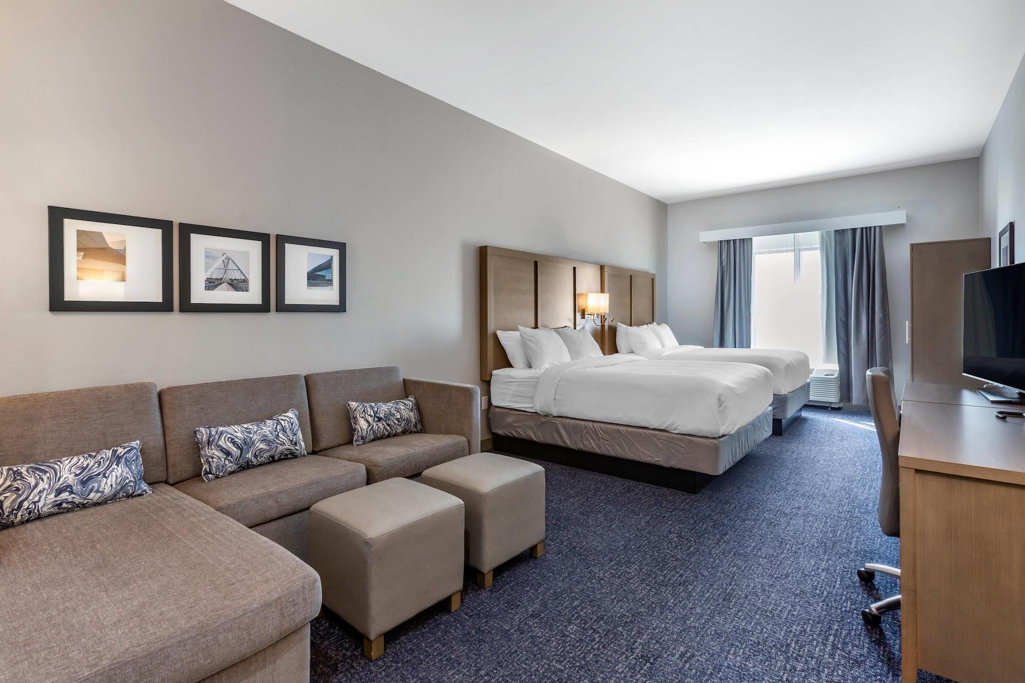 Habitación Comfort Suites Scottsdale Talking Stick Entertainment District