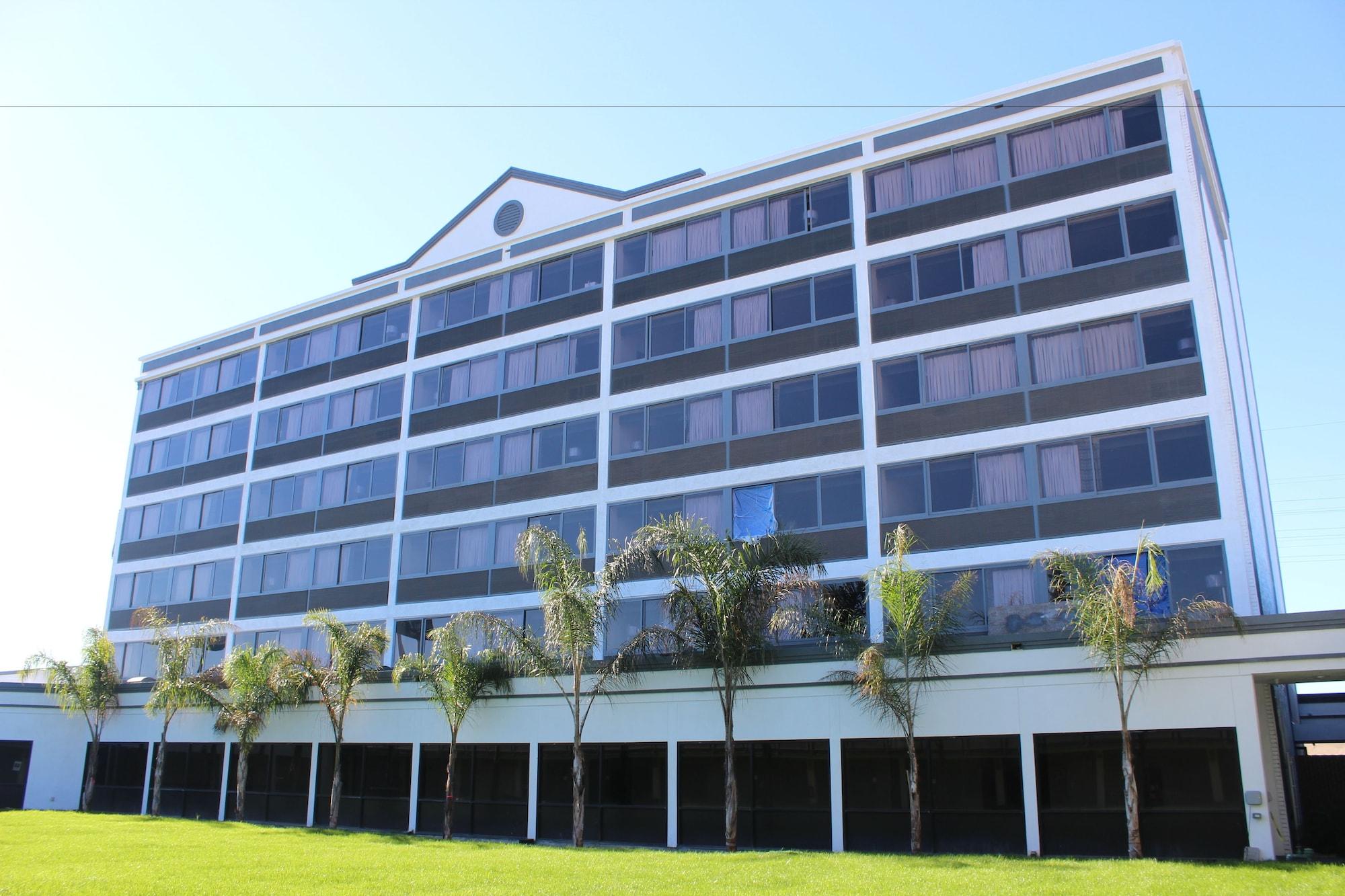 Vista Exterior Radisson Hotel Oakland Airport