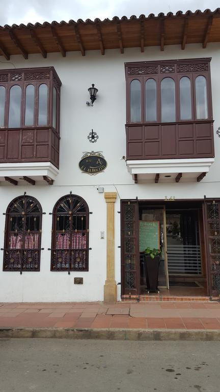 Vista Exterior Hotel Aerolito