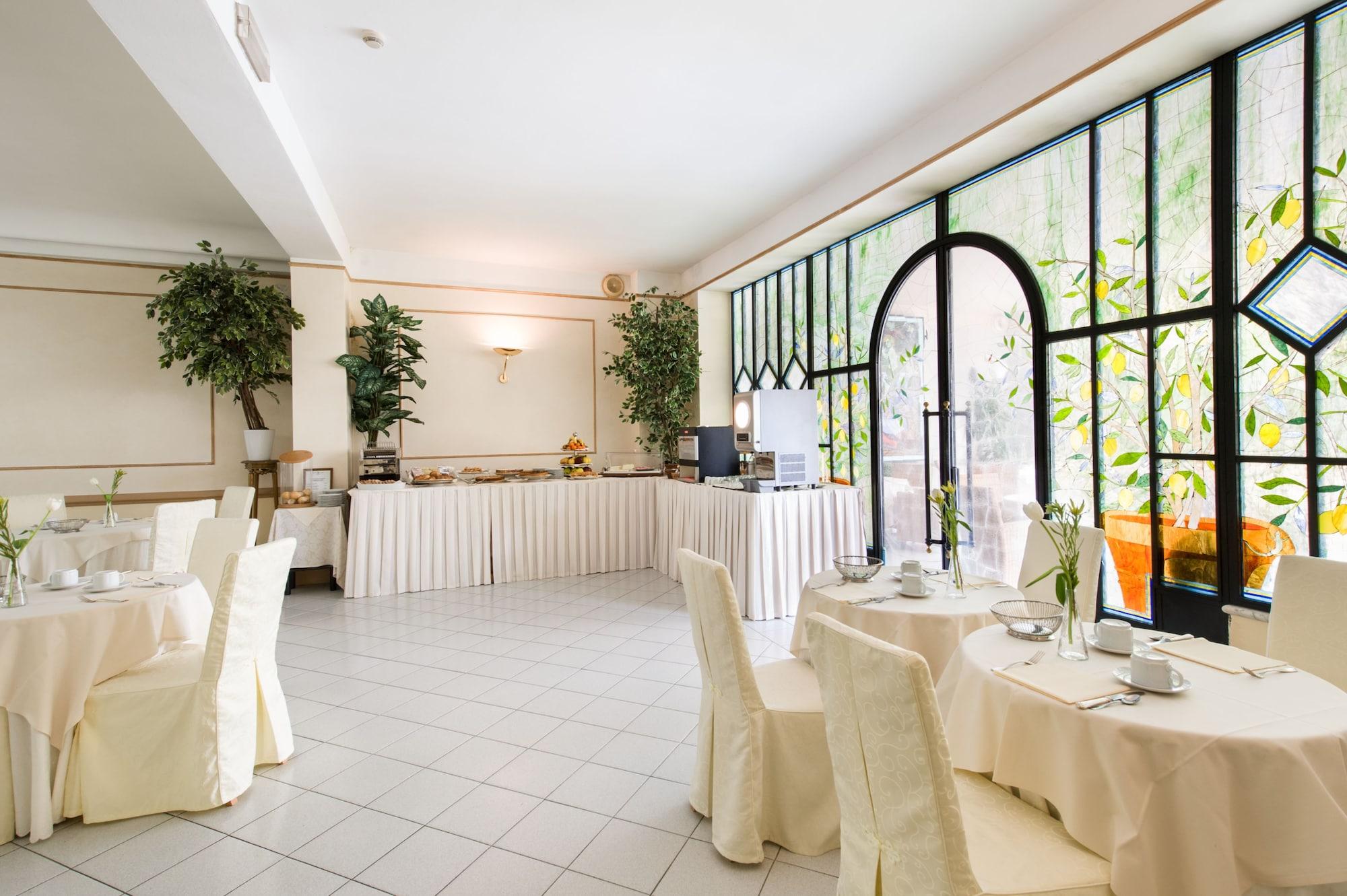 Salón de Baile Hotel Goya