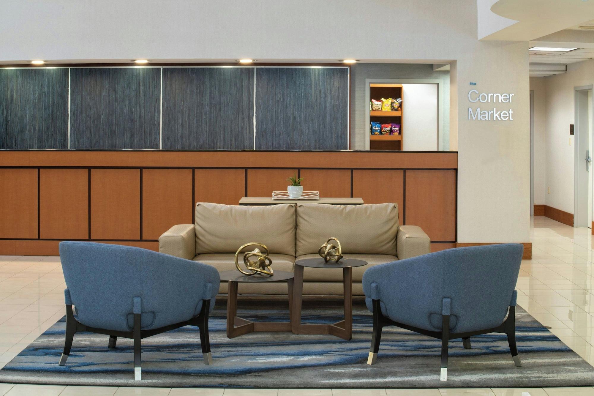 Vista Lobby Fairfield Inn & Suites Atlanta Airport South/Sullivan Road