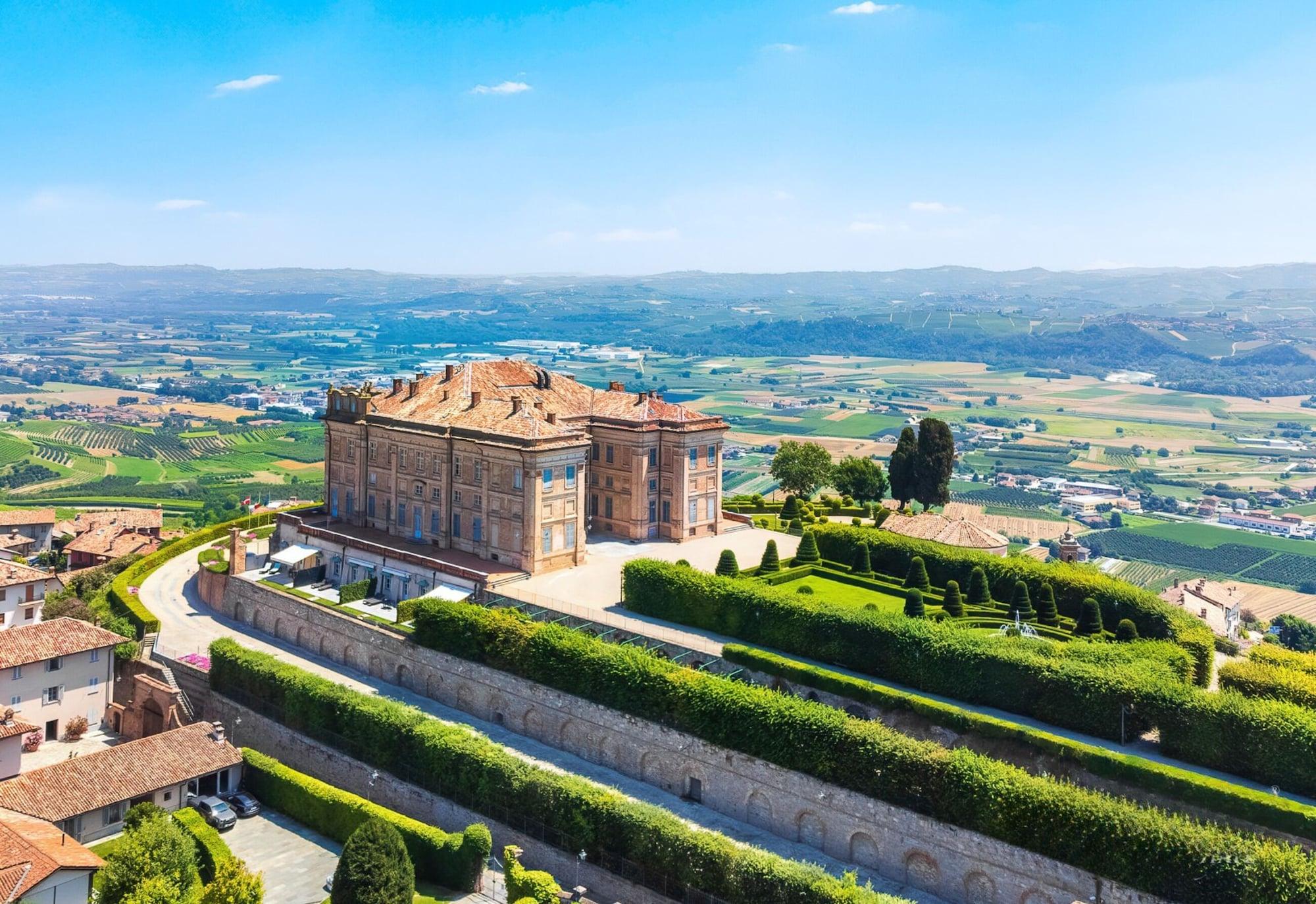 Vista Exterior Castello di Guarene