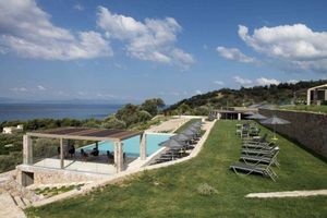 Alojamiento - Elimnion Resort