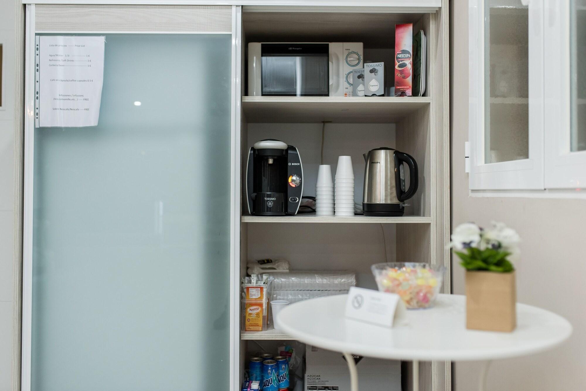 Instalaciones Recreativas Hostal Verona