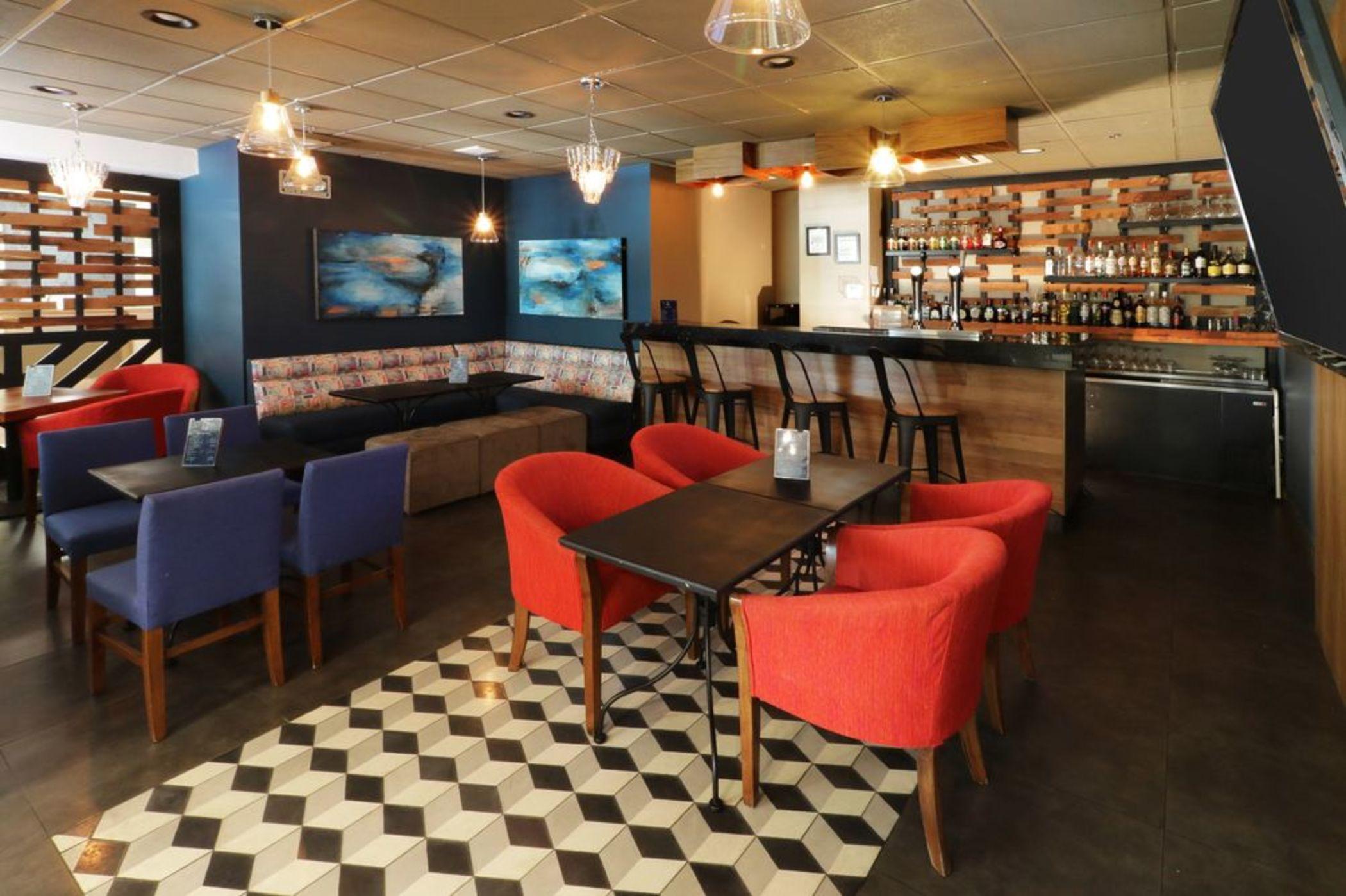 Bar/lounge HOLIDAY INN HOTEL AND SUITES HERMOSILLO AEROPUERTO