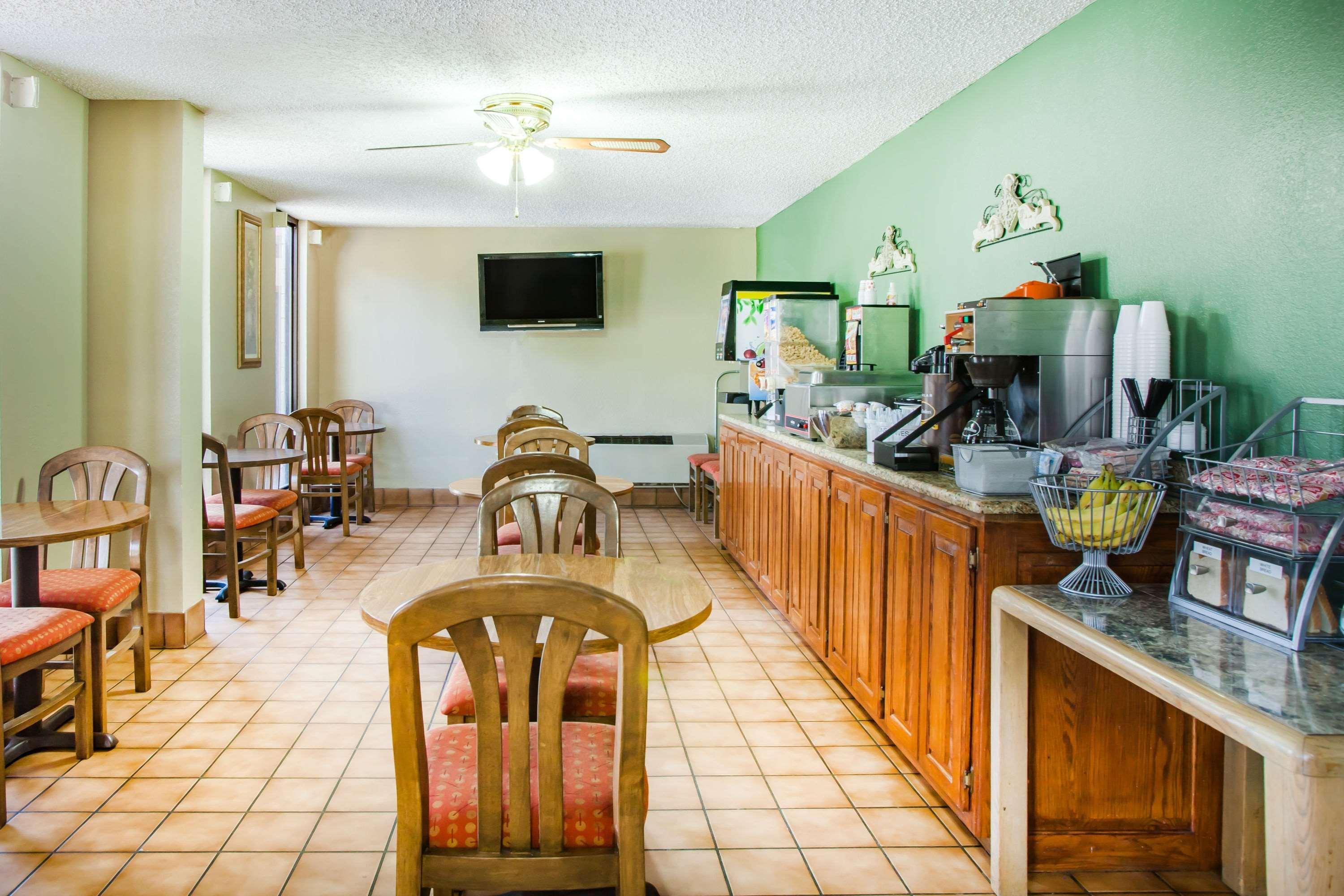 Restaurant Super 8 by Wyndham Malvern