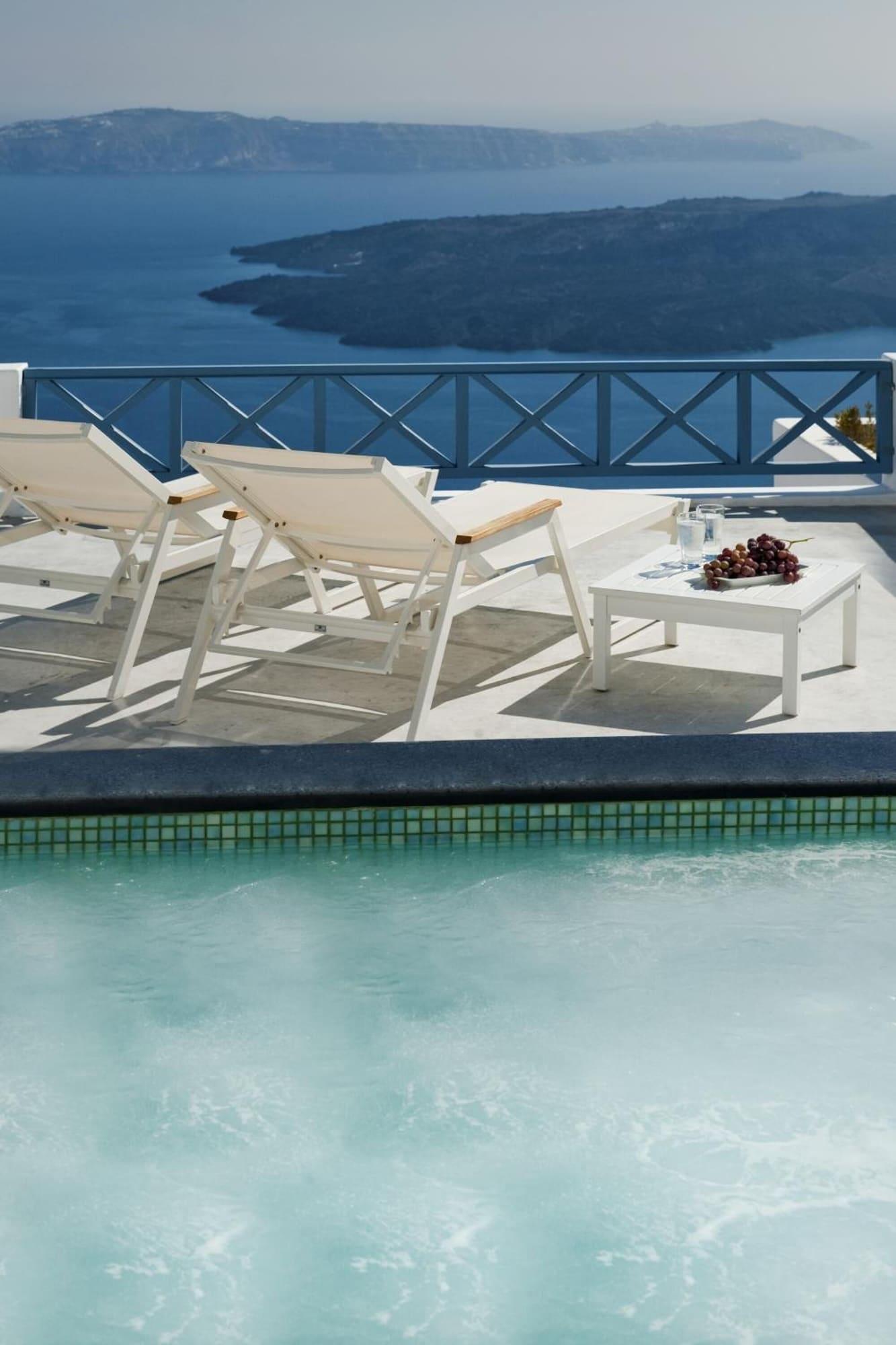 Vista Piscina Gorgona Villas