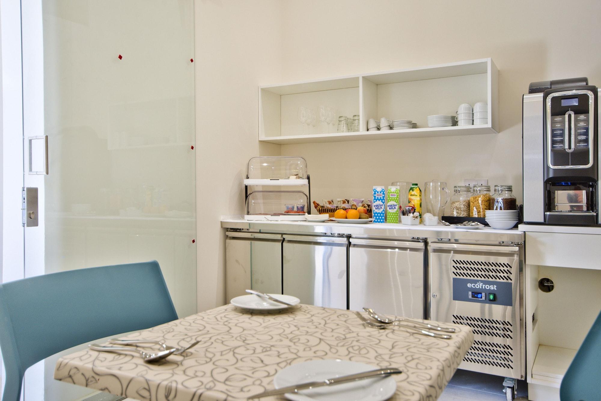 Bar/Salón The Suites - Piazza Kirkop