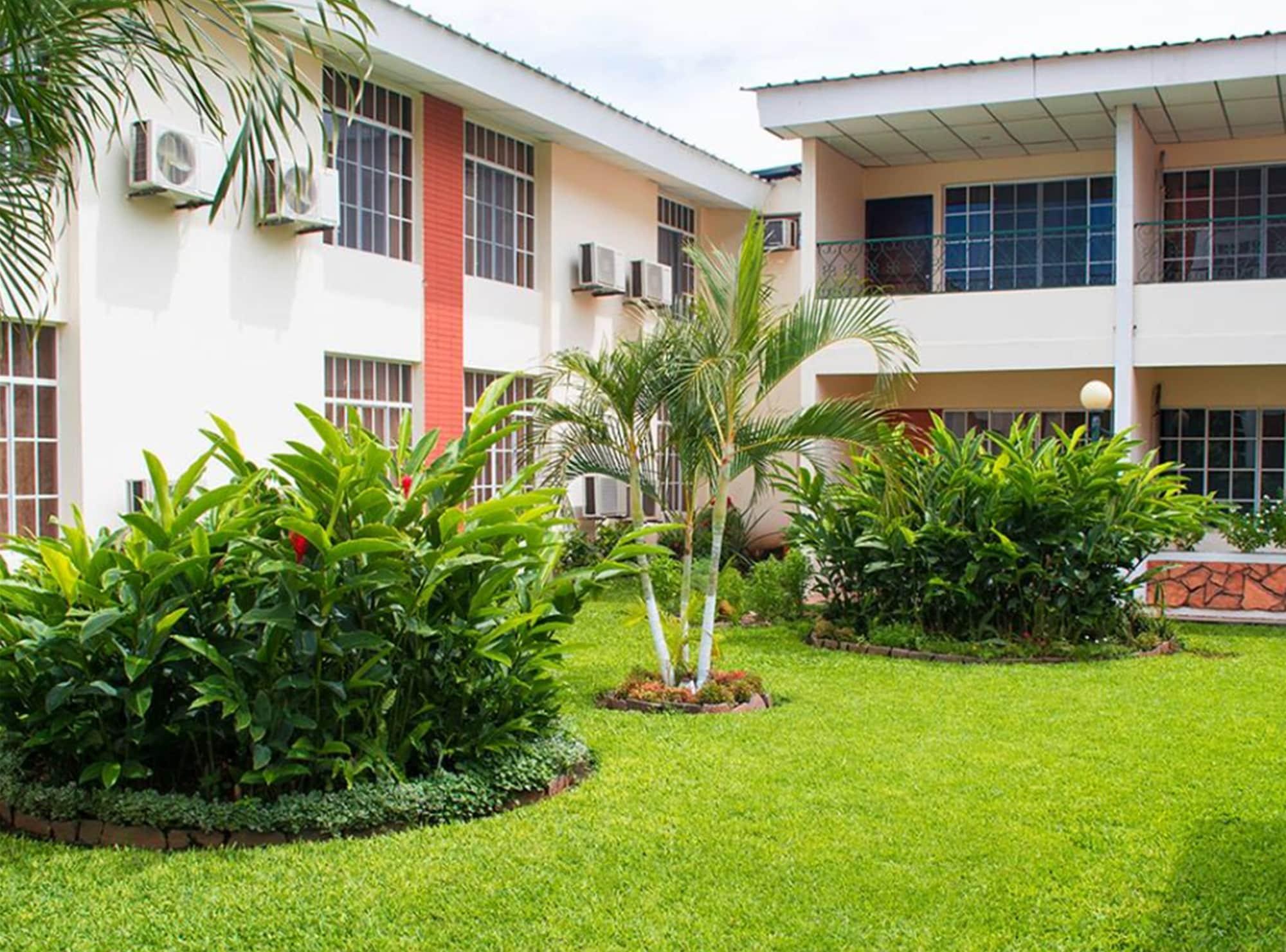 Vista Exterior Hotel Tropico Inn