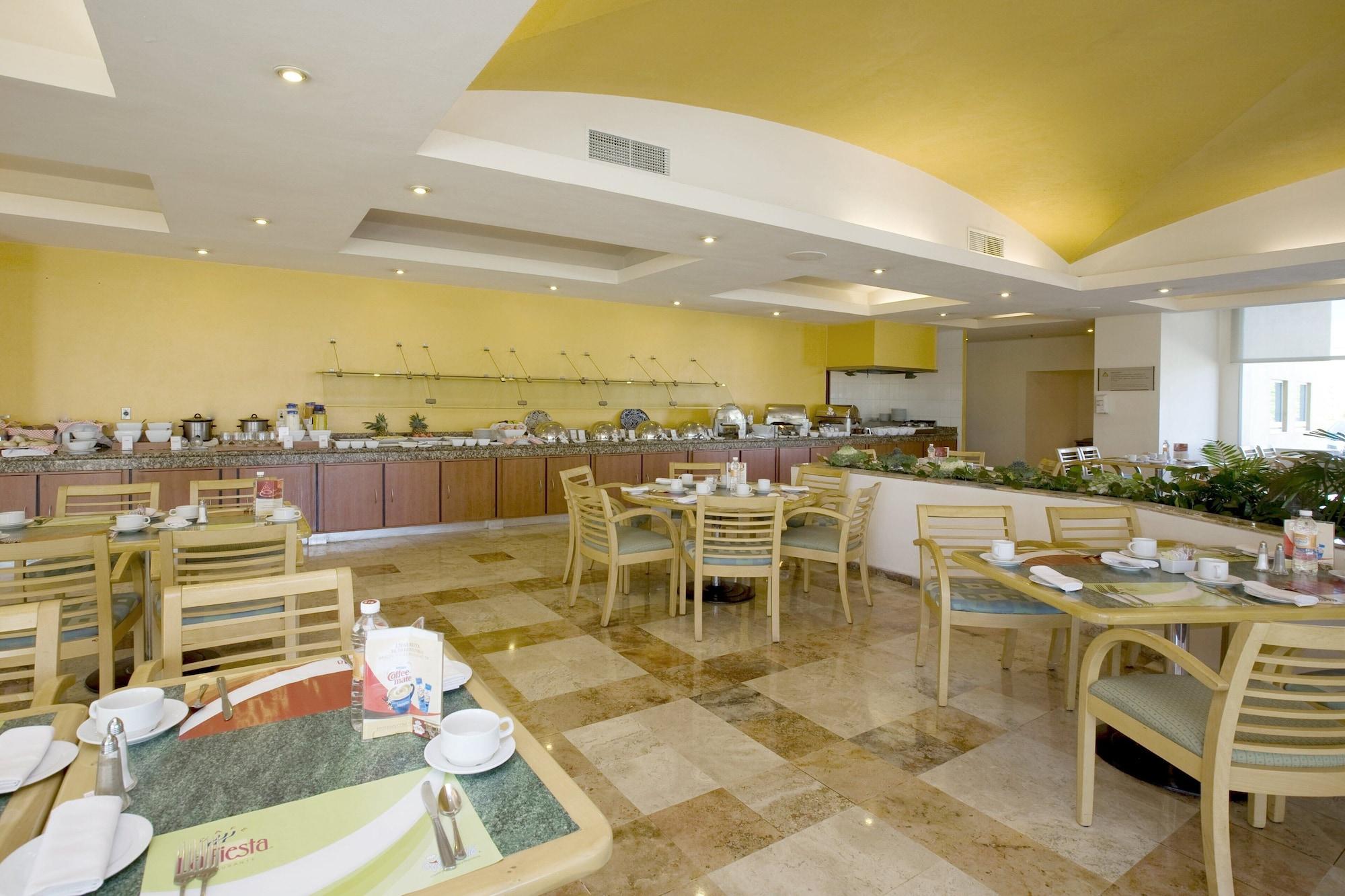 Restaurant Fiesta Inn Express San Luis Potosí Oriente