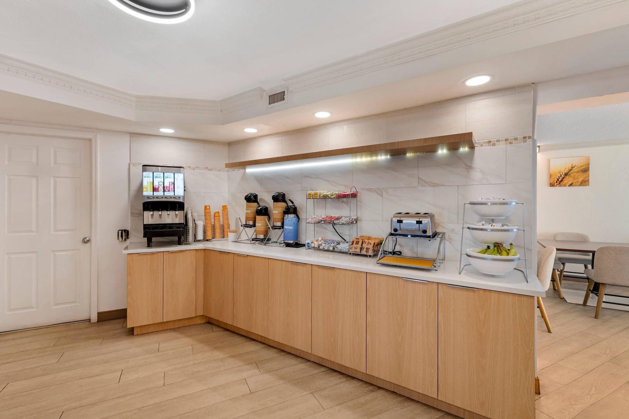 Restaurant Comfort Inn & Suites Ormond Beach Oceanfront