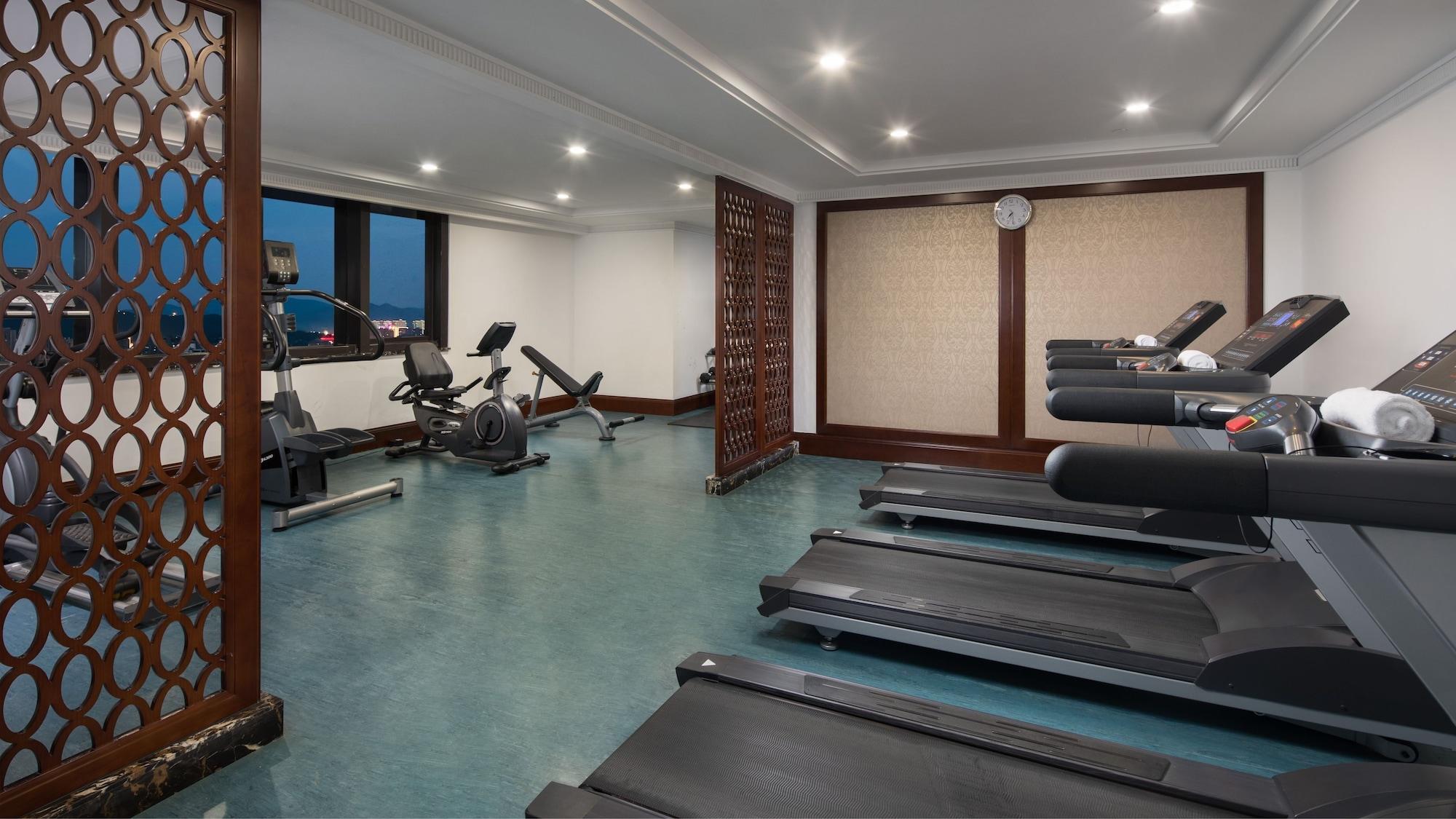 Gimnasio Crowne Plaza Deqing Moganshan by IHG