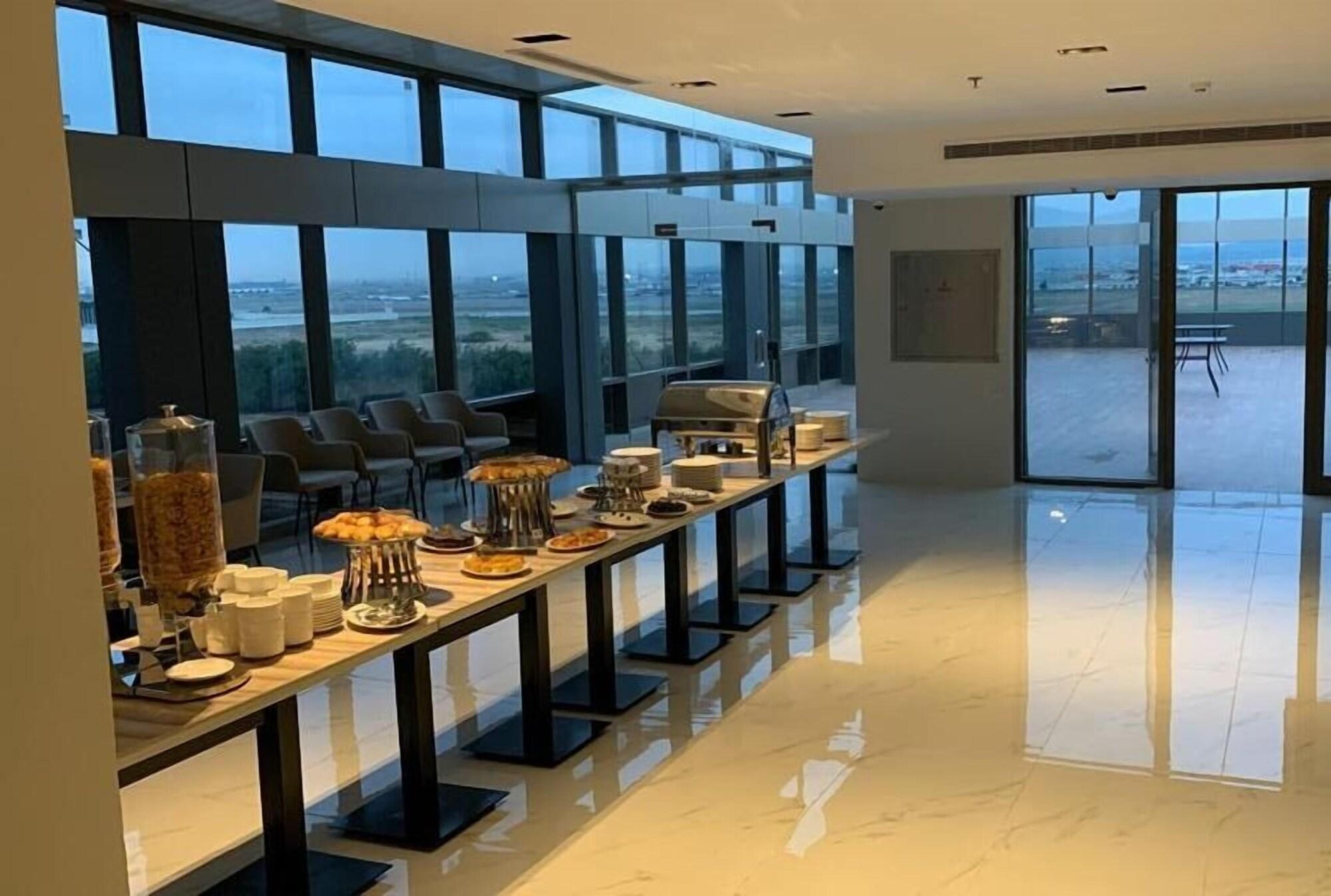 Restaurant rayan hotel jeddah