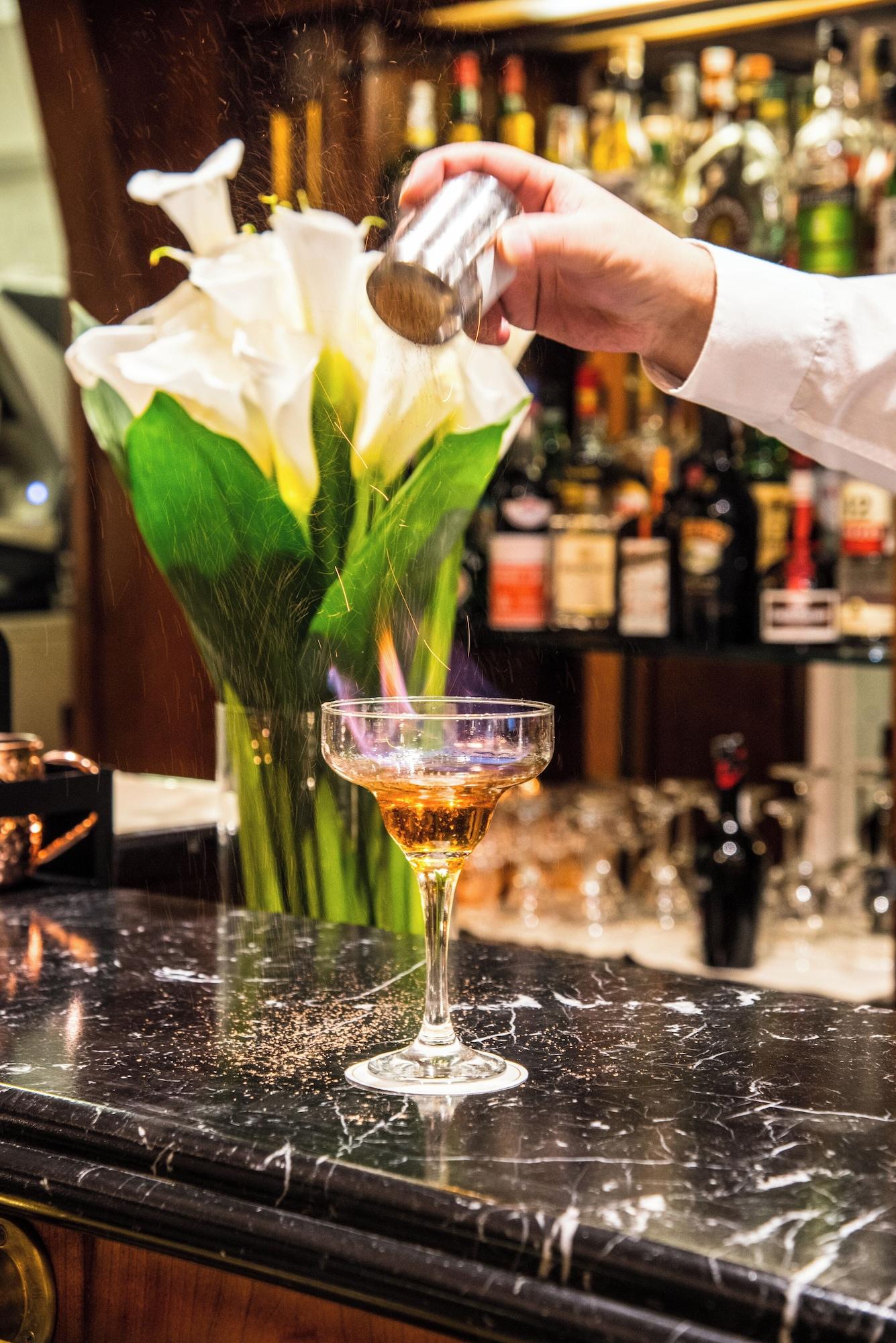 Bar/Salón Bristol Palace Hotel