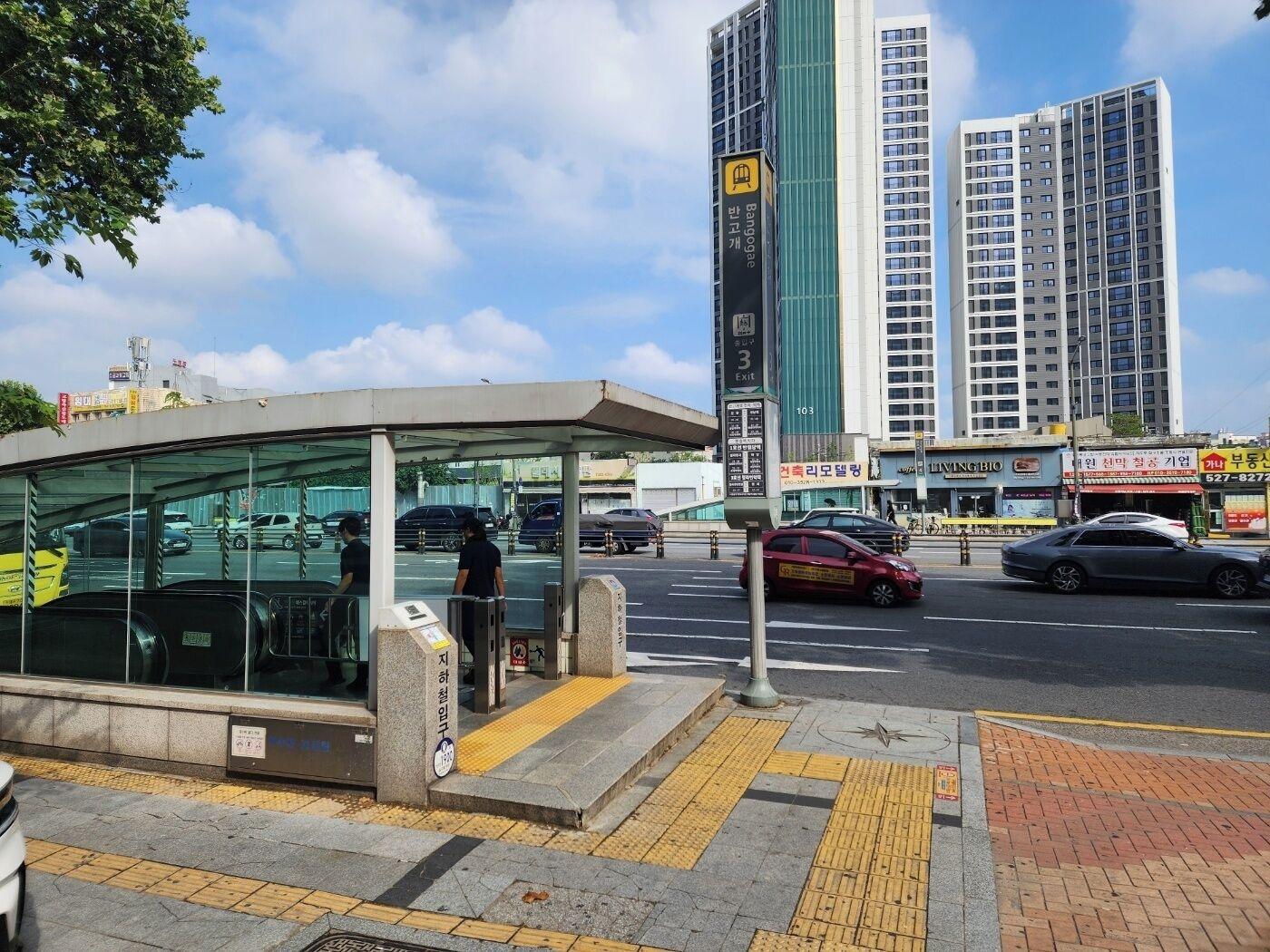 Vista Exterior Crystal Hotel