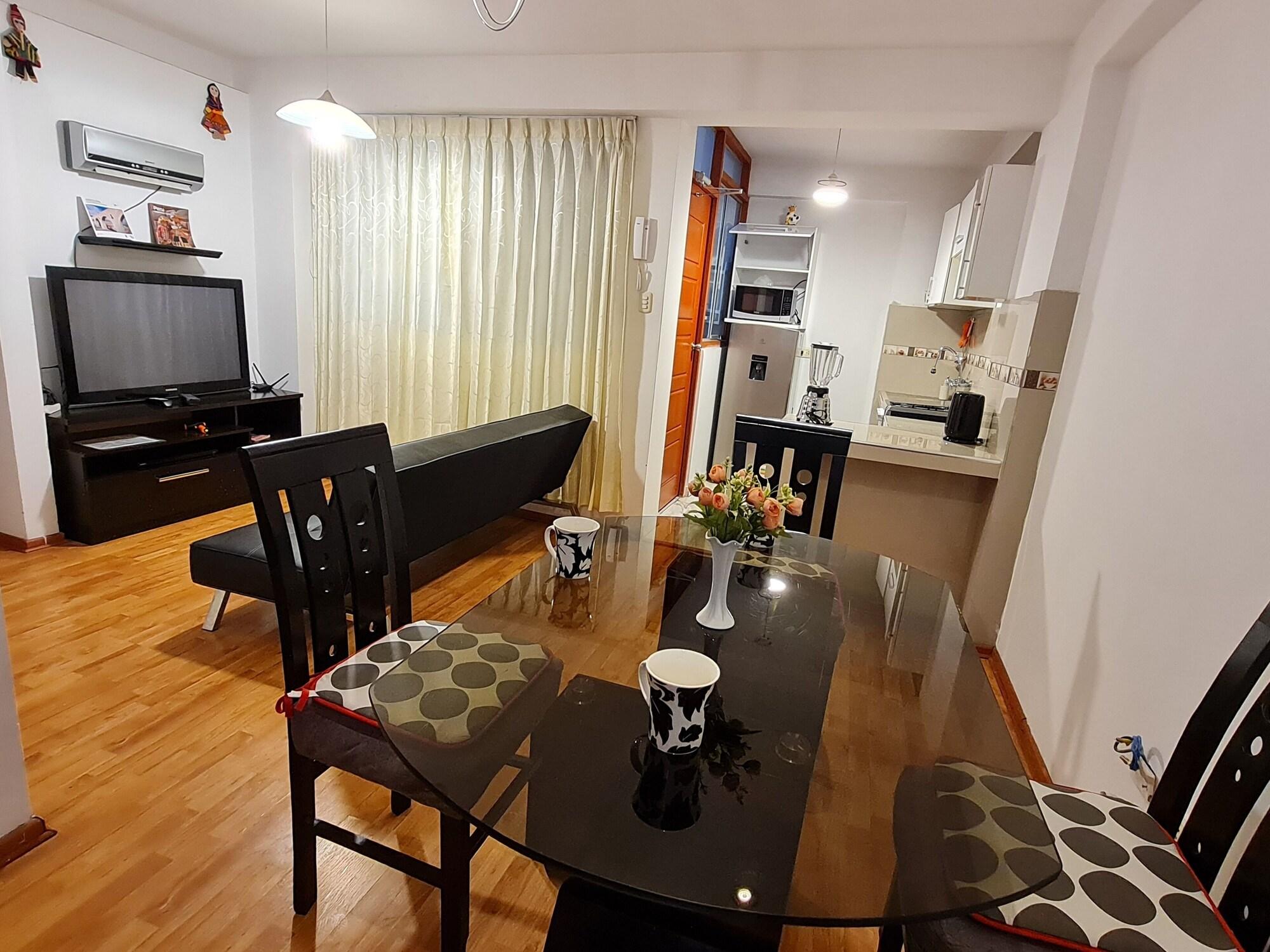 Varios Apartment Centric Inti