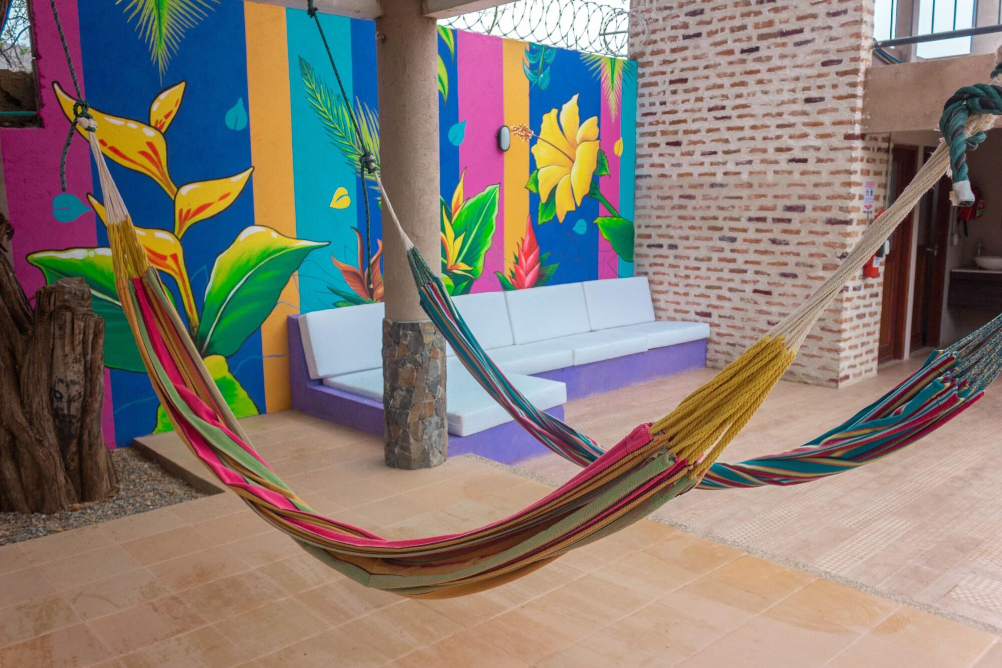 Comodidades del Alojamiento Hostal  Aurora - Hostel