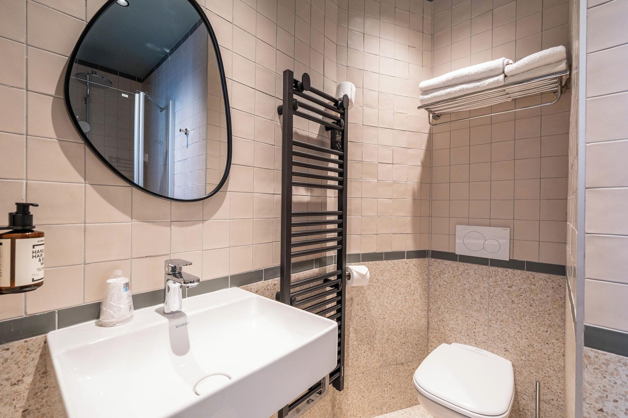 Equipamiento de Habitación CASA MOHO - Juan-Les-Pins