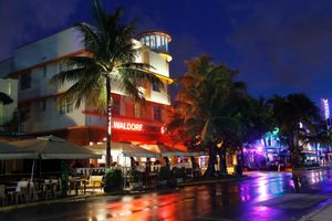 Alojamiento - Waldorf Towers South Beach