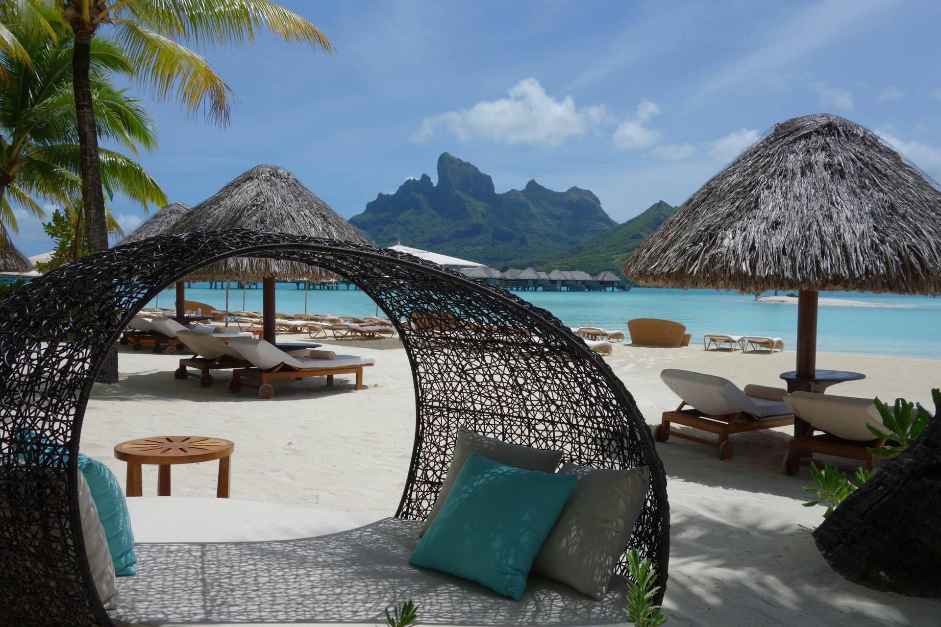 Playa Four Seasons Resort Bora Bora