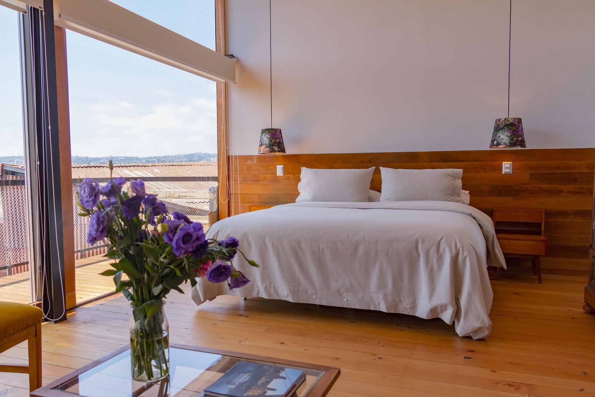 Varios Augusta Apart Hotel