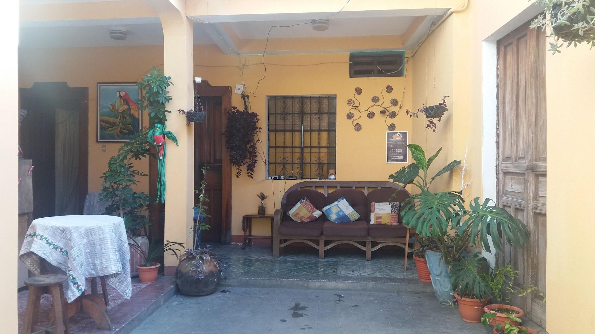 Vista Lobby Hospedaje el Viajero Antigua