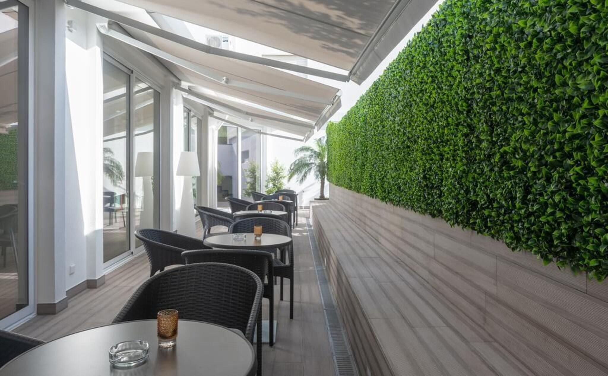 Varios Hotel Afonso V