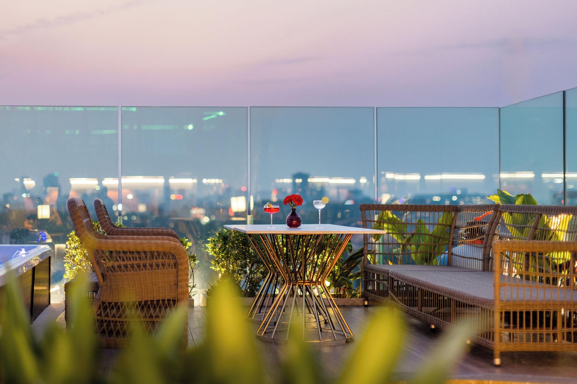 Bar/Salón Peridot Gallery Classic Hotel