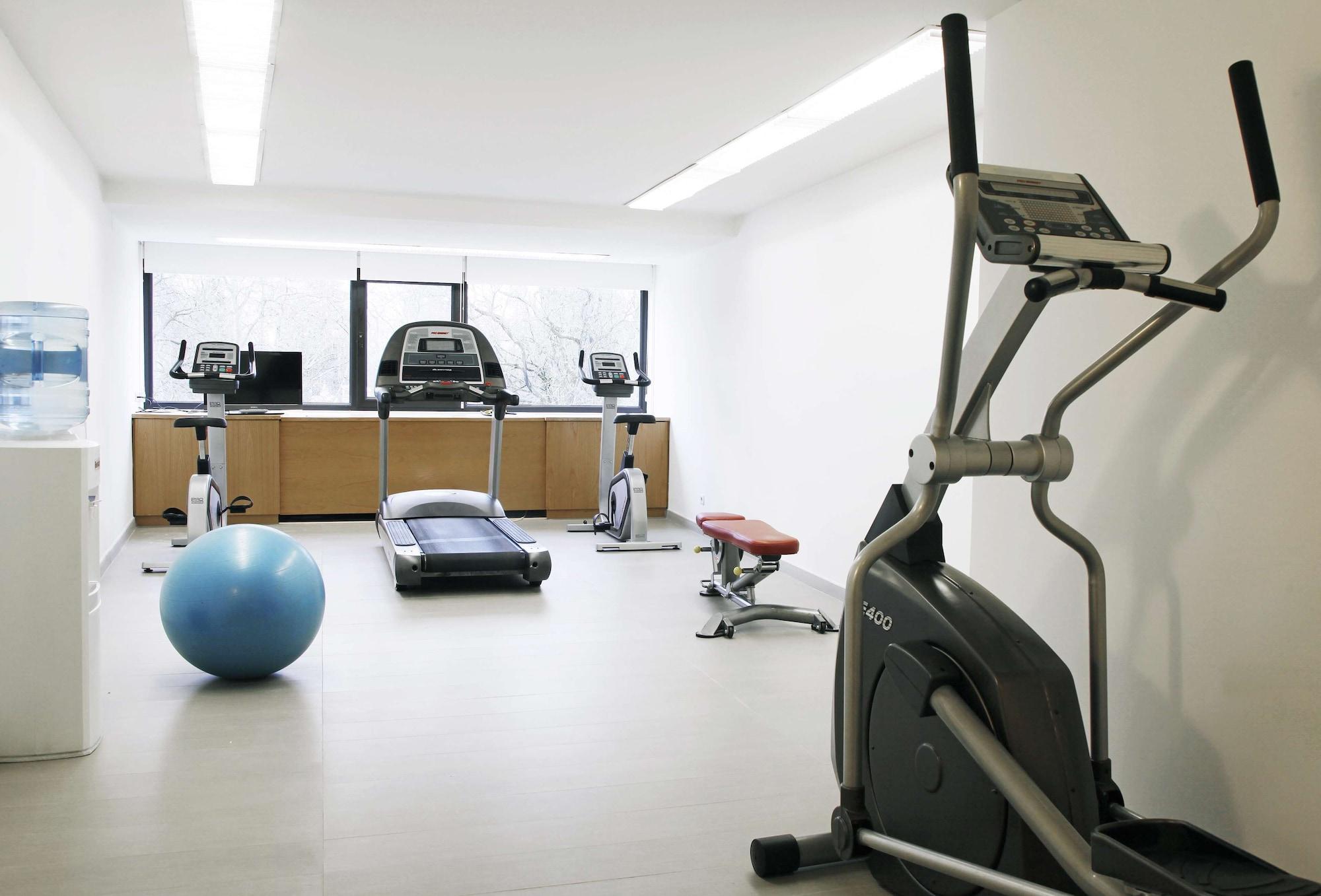 Gimnasio Hotel Tres Reyes Pamplona
