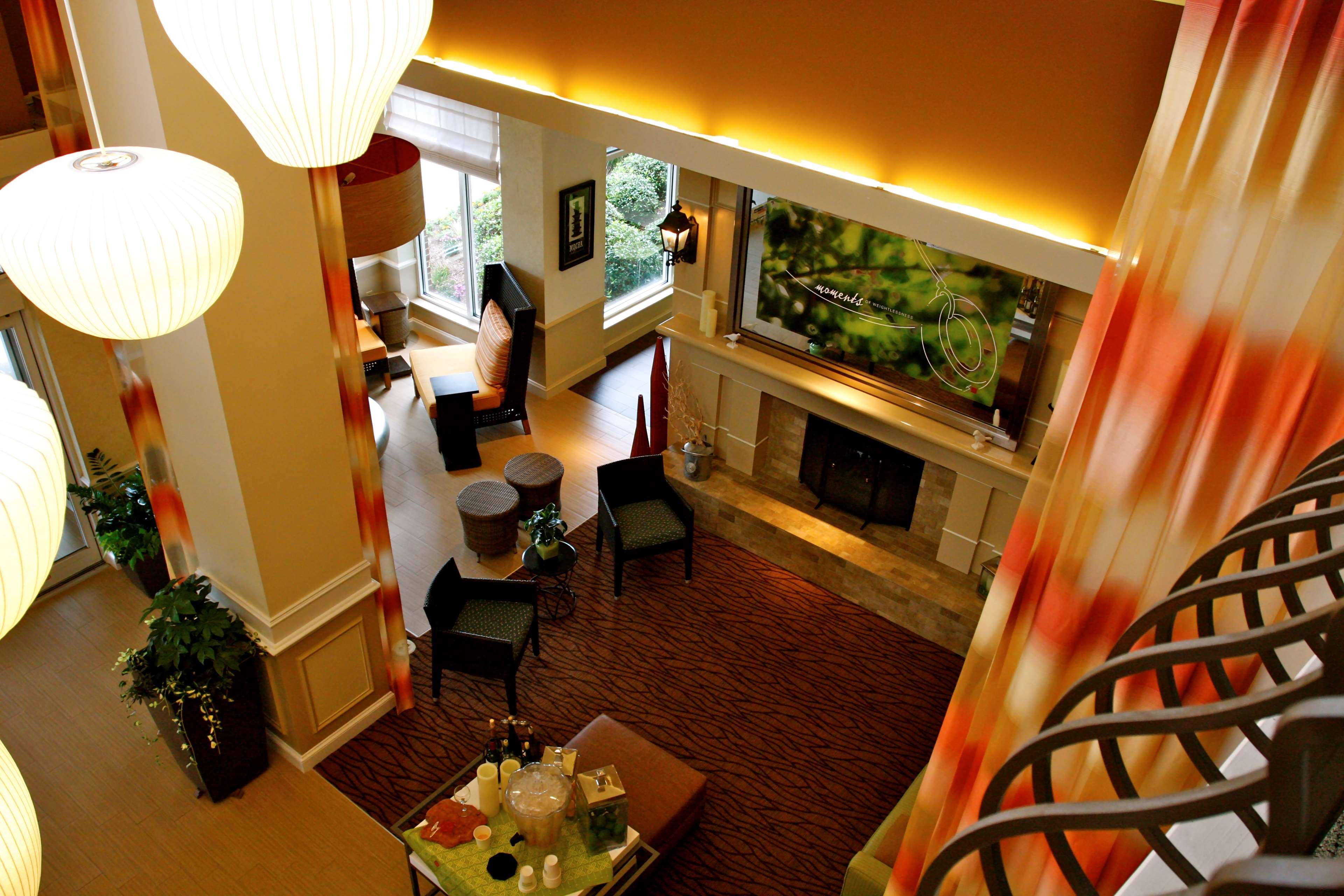 Vista Lobby Hilton Garden Inn Albany