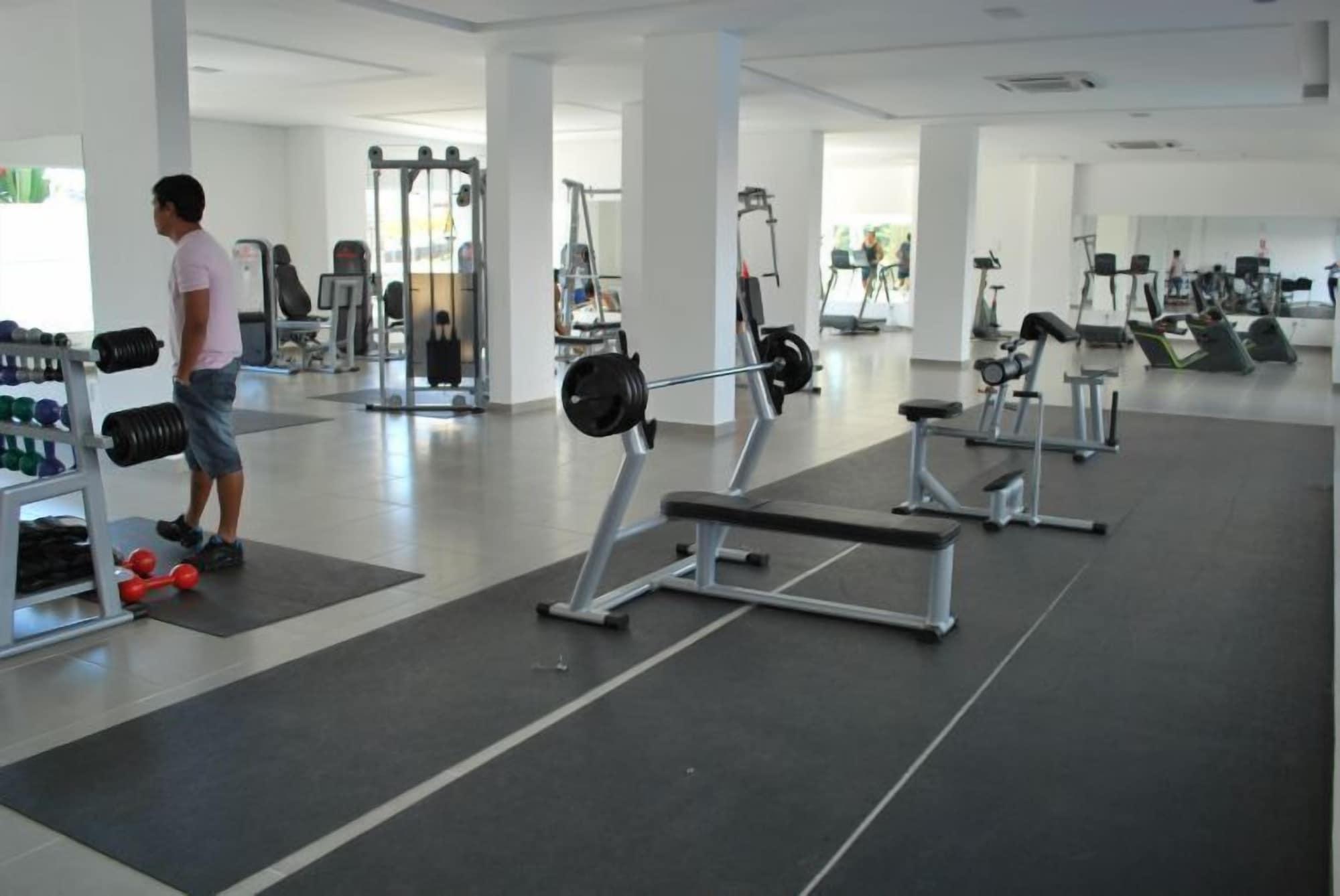 Gimnasio Riviera Park - Achei Férias