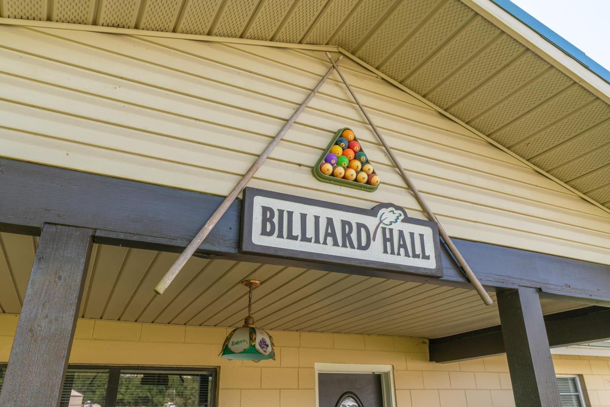 Vista Exterior Red Oaks