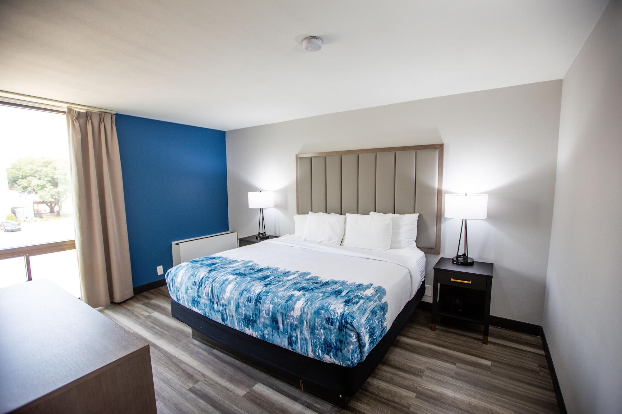 Habitación La Quinta Inn & Suites by Wyndham Dallas I-35 Walnut Hill Ln