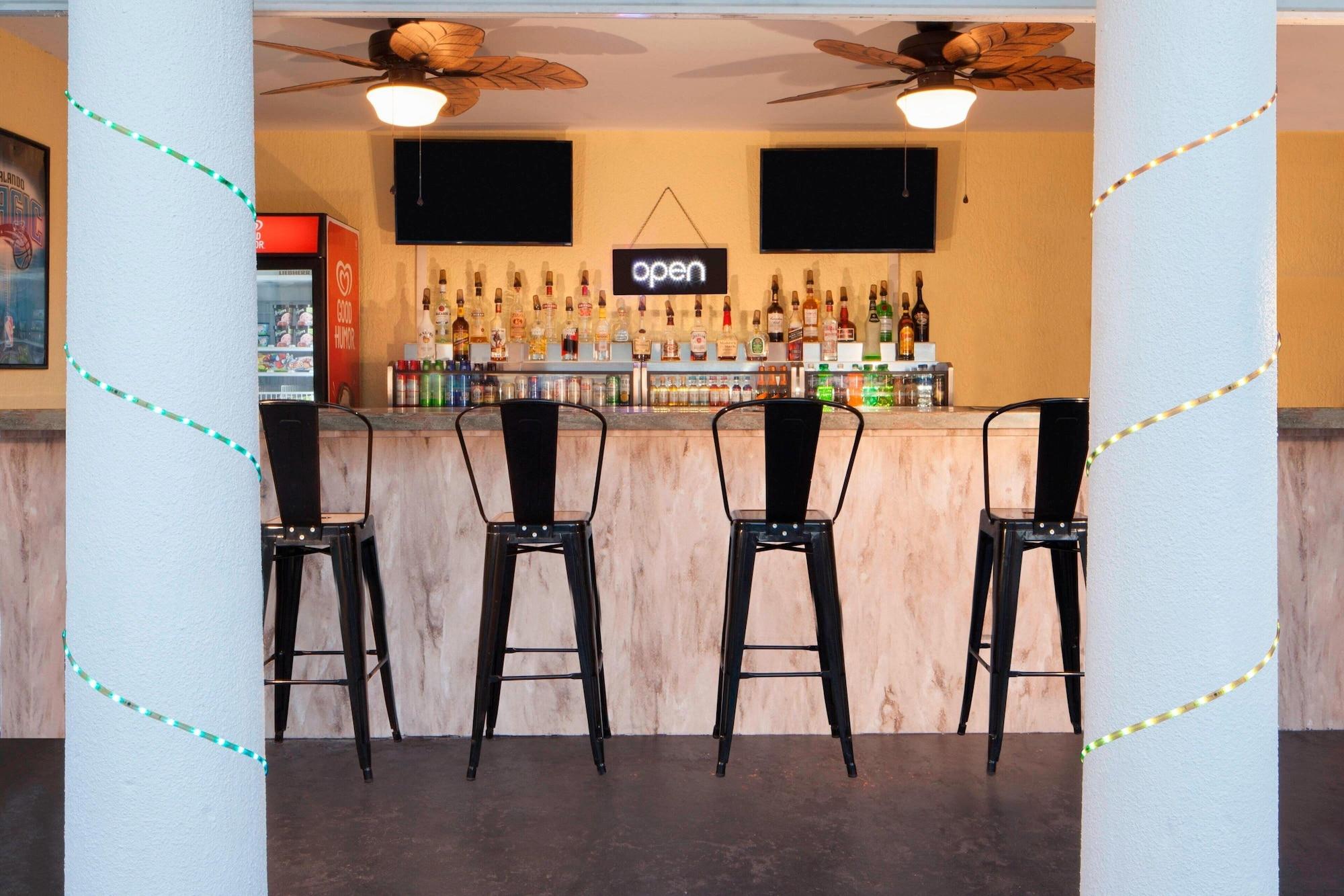 Bar/Salón Residence Inn by Marriott Orlando Lake Buena Vista