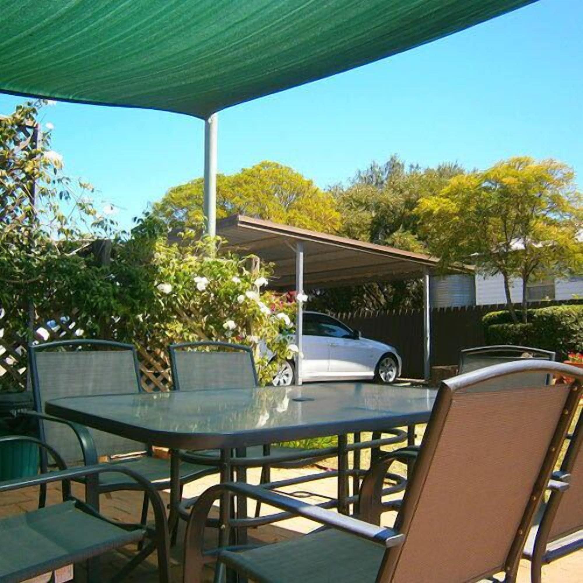 Restaurant Aaron Inn Motel