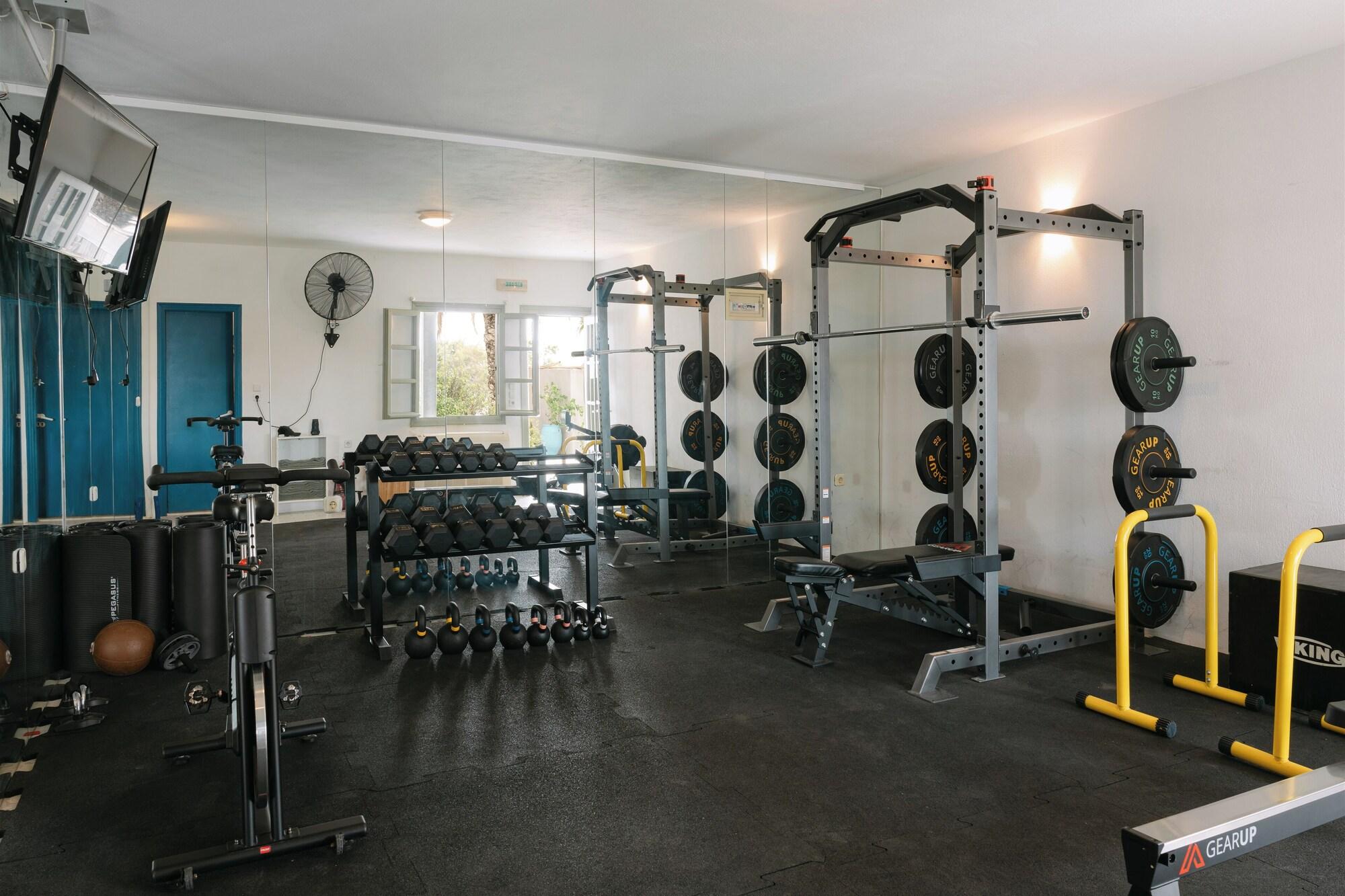 Gimnasio Pnoi Hotel