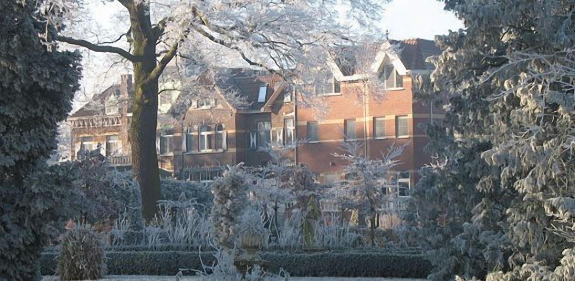 Vista Exterior Kasteel Wurfeld