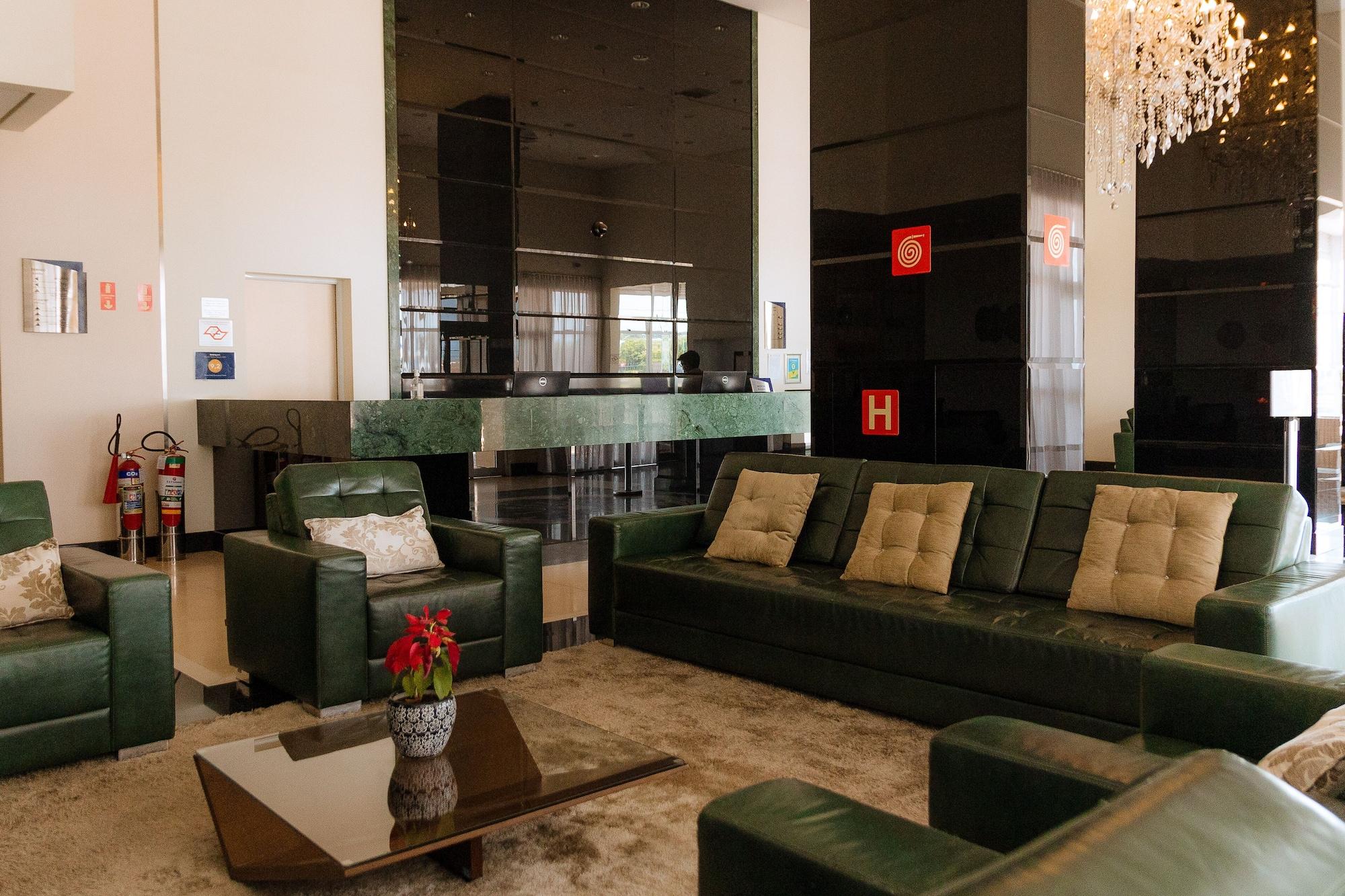 Vista Lobby Porto Feliz Executive Hotel