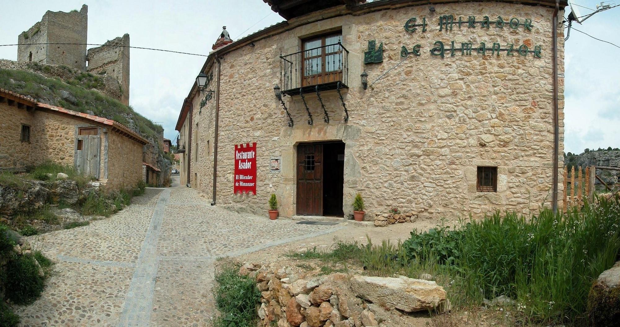 Varios El Mirador de Almanzor