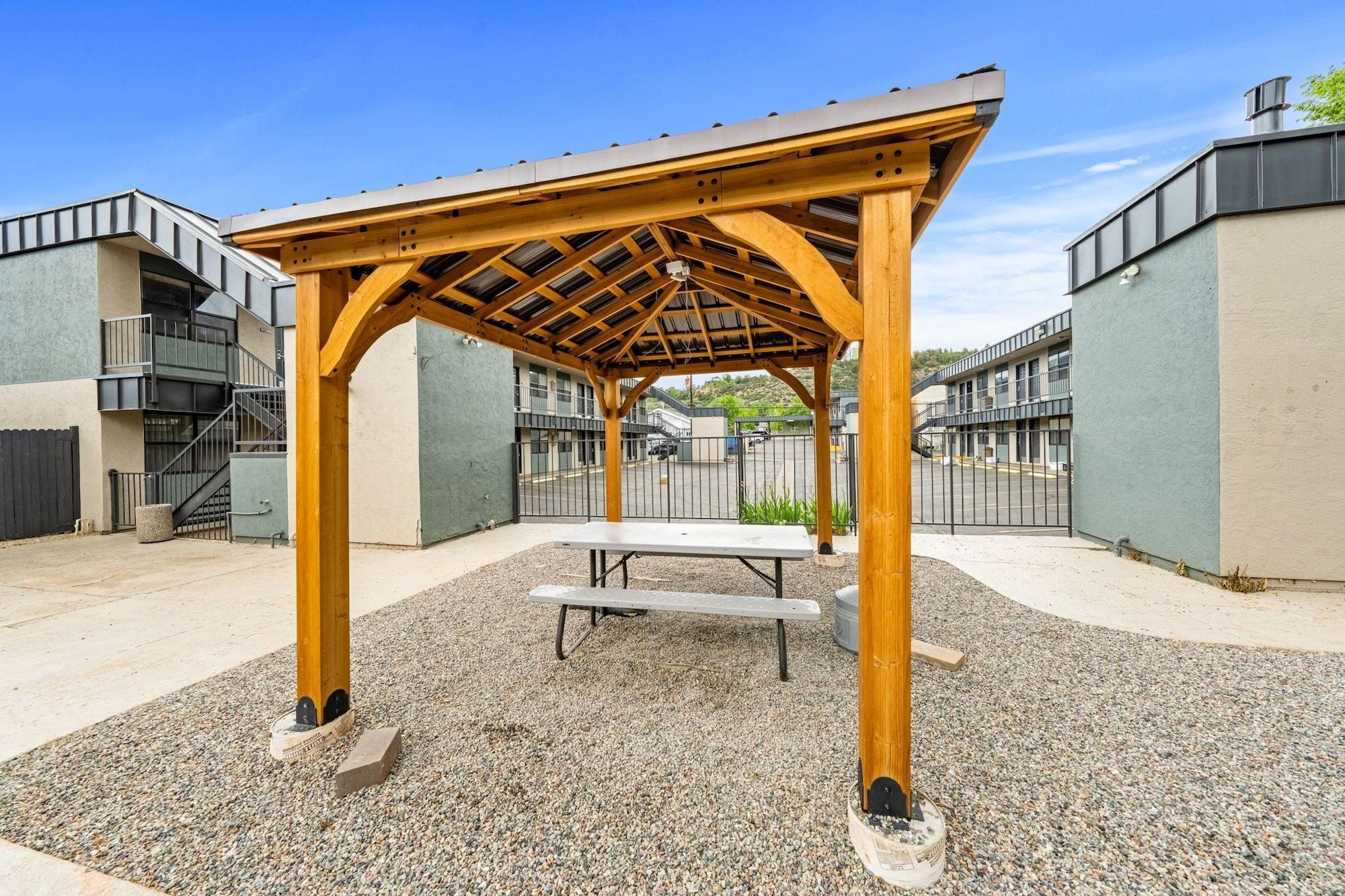 Vista Exterior Quality Inn Durango