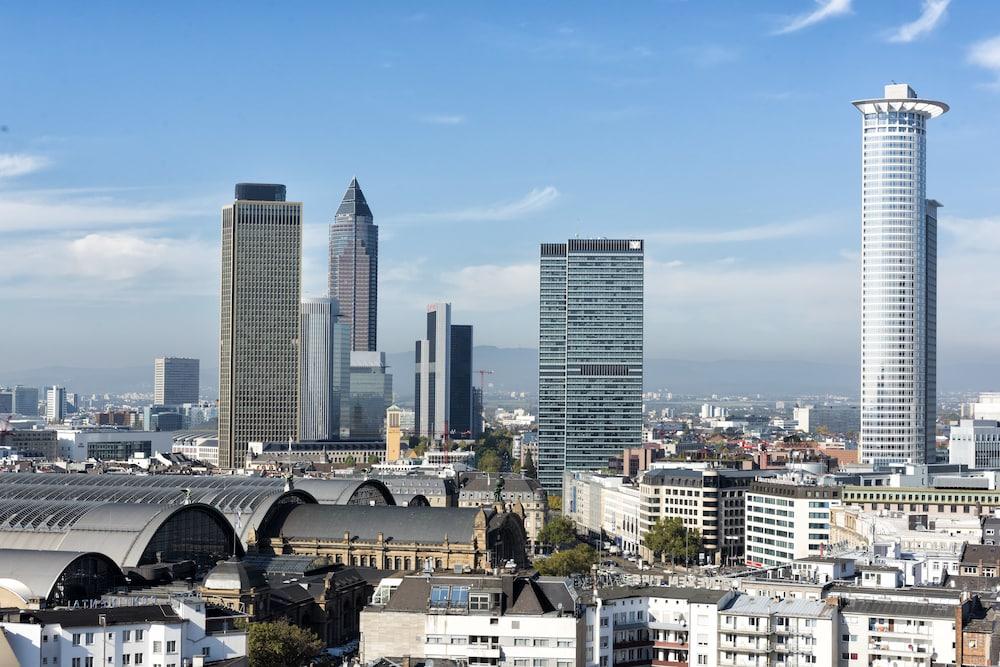 Hotel Wyndham Grand Frankfurt