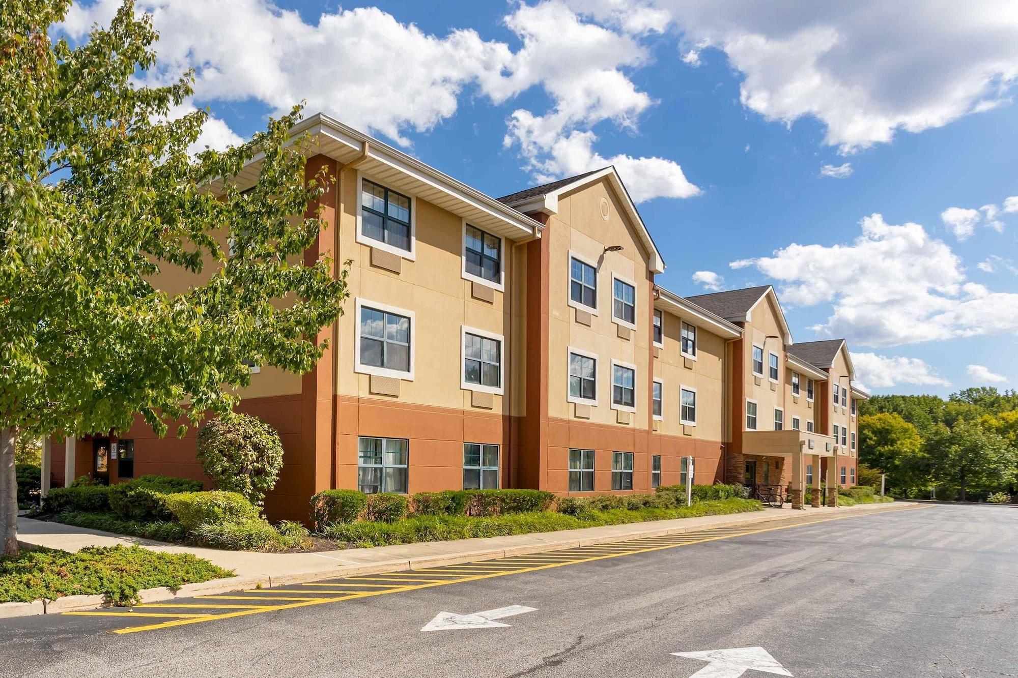 Vista Exterior Extended Stay America Suites Mt Laurel Crawford Pl