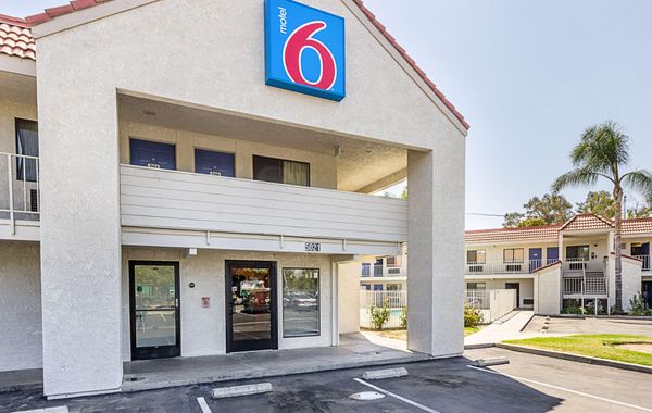 Motel 6 Fresno, CA