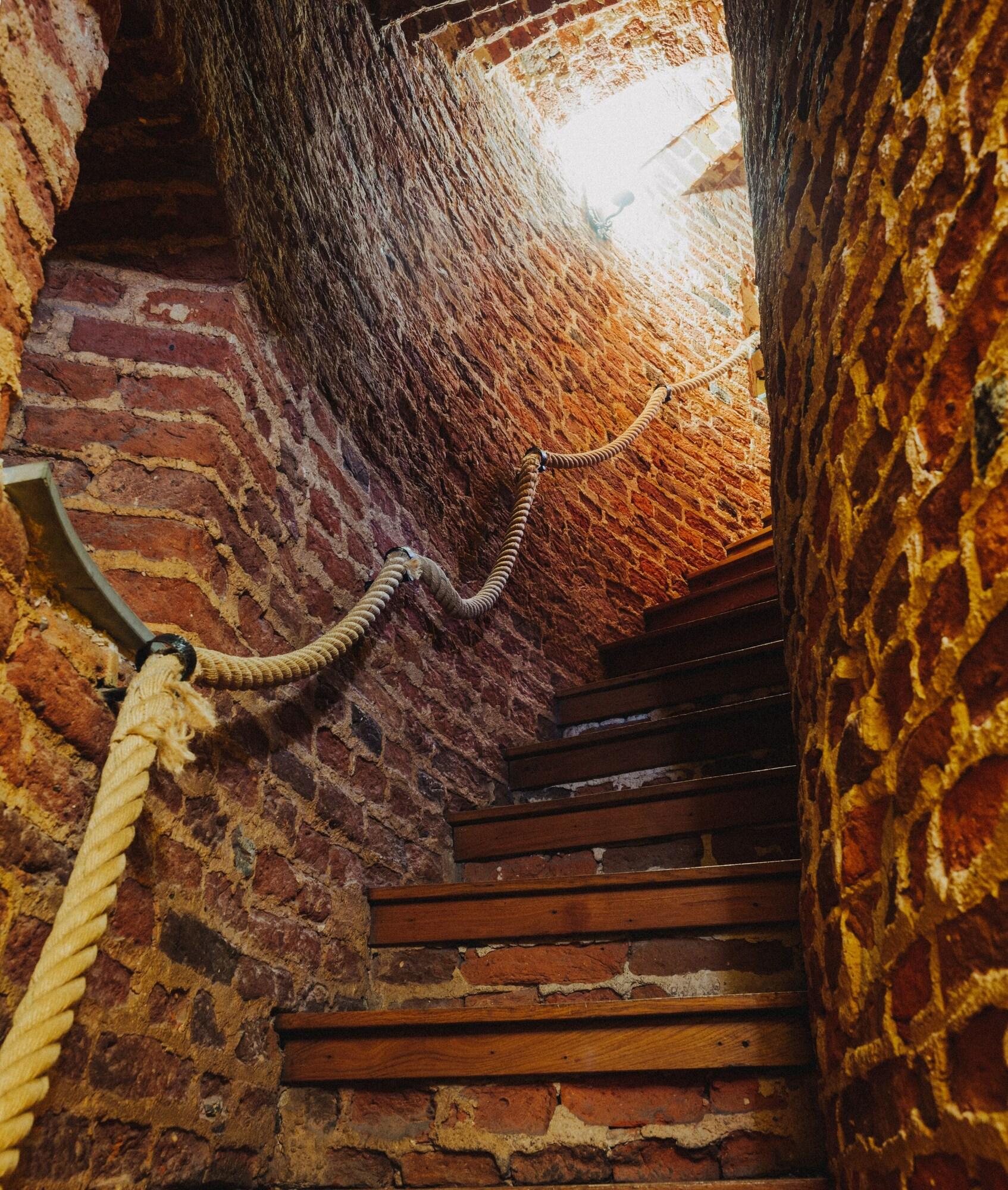 Vista Lobby Burghotel Pass