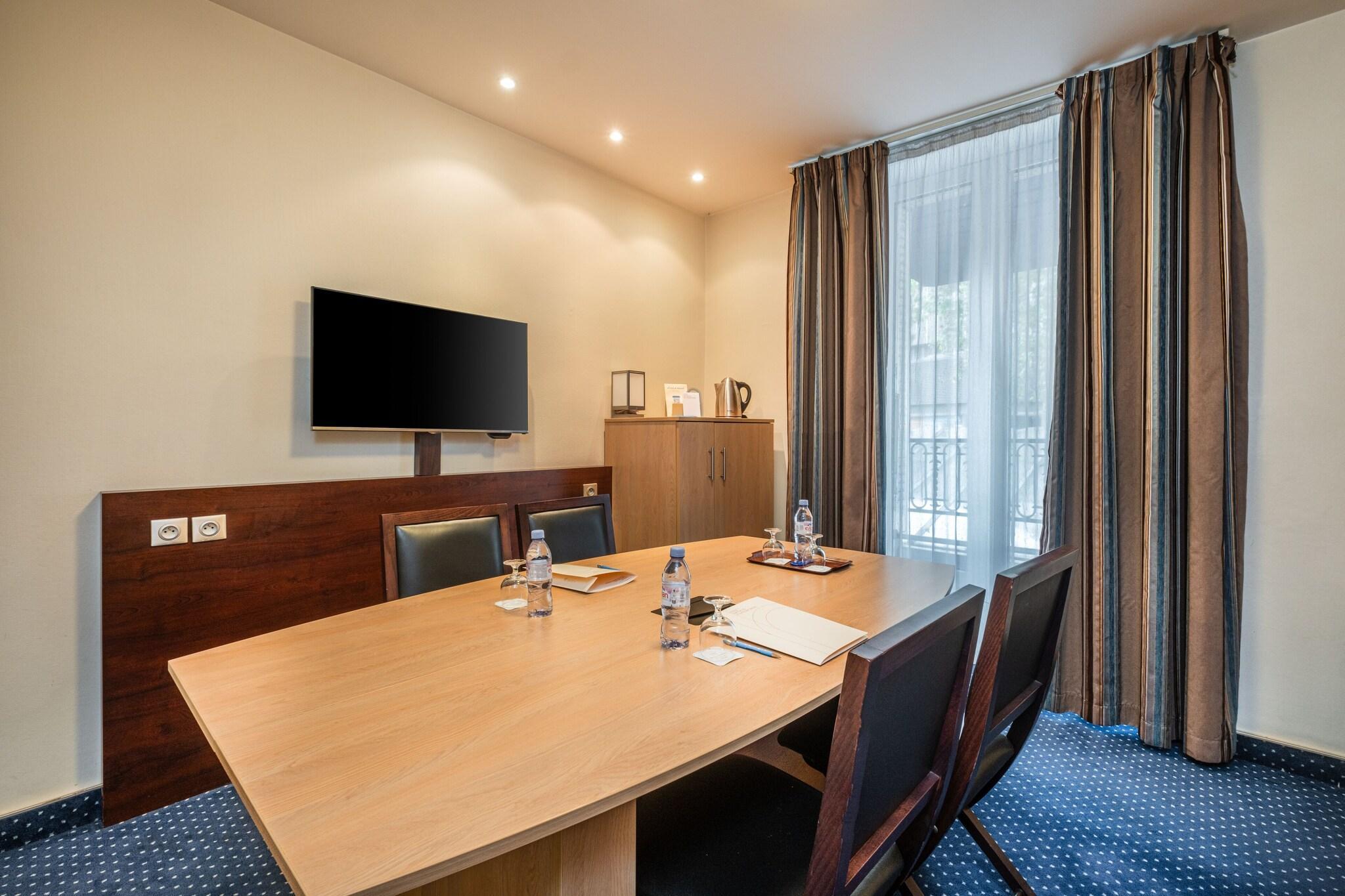 Centro de Negocios Hôtel Terminus Montparnasse