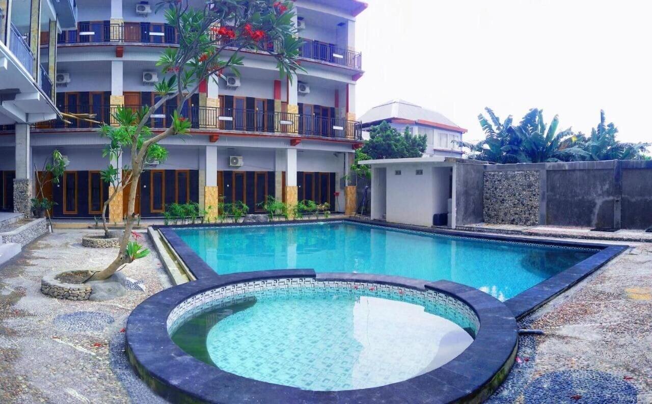 Varios Jaya Phita Guest House