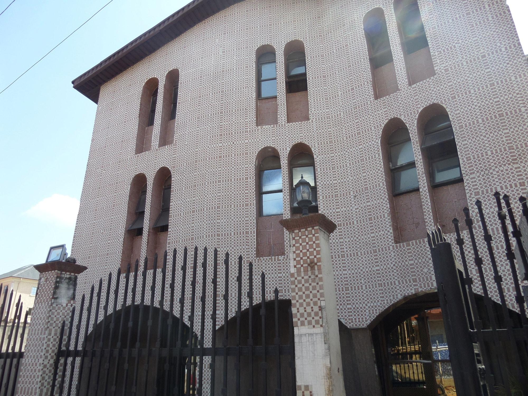 Varios Peaceland Hotel Somulu