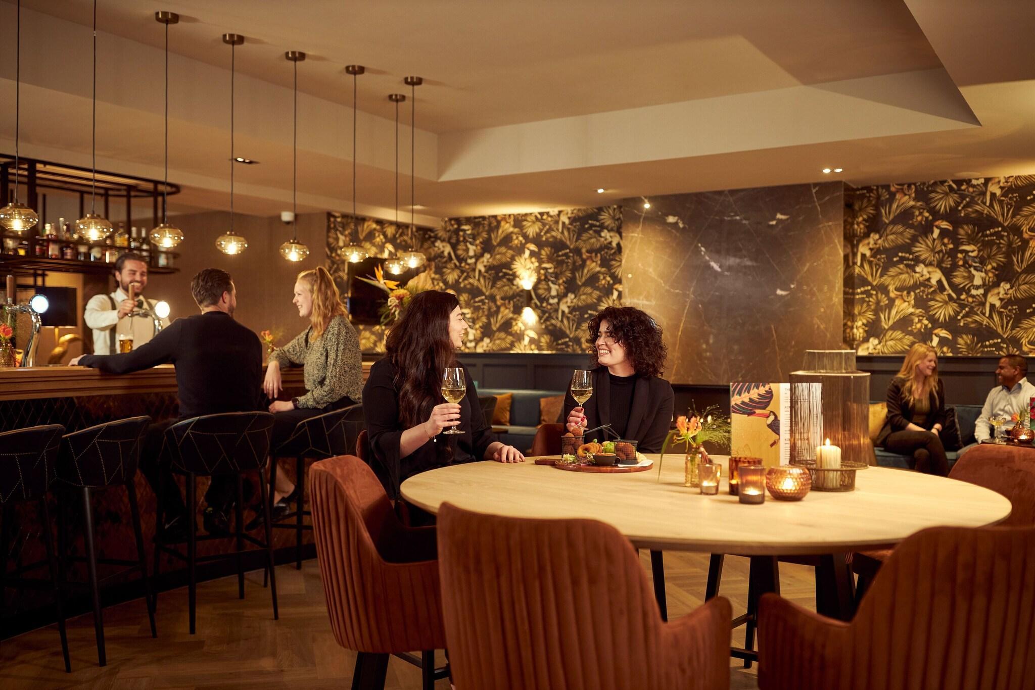 Bar/Salón Van Der Valk Hotel Groningen - Zuidbroek A7