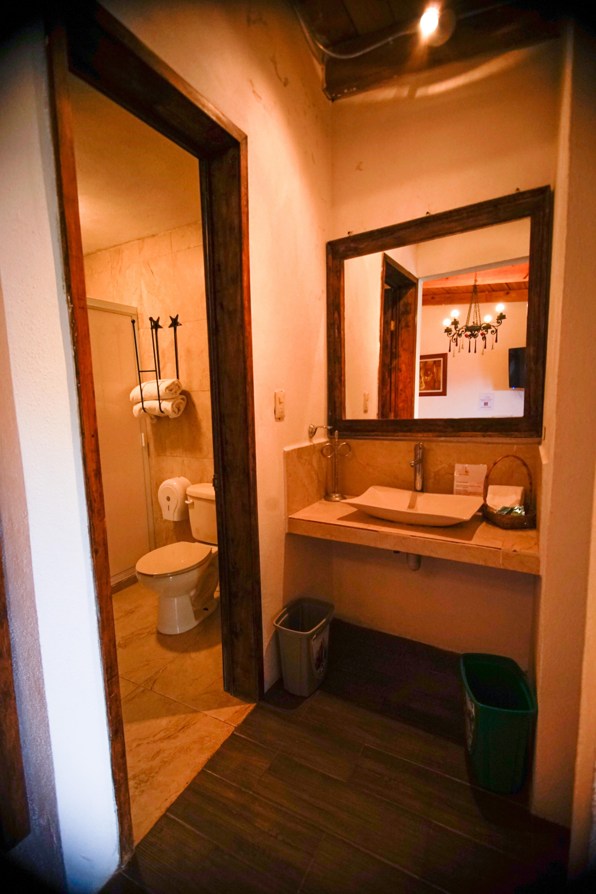 Baño Posada La Escondida